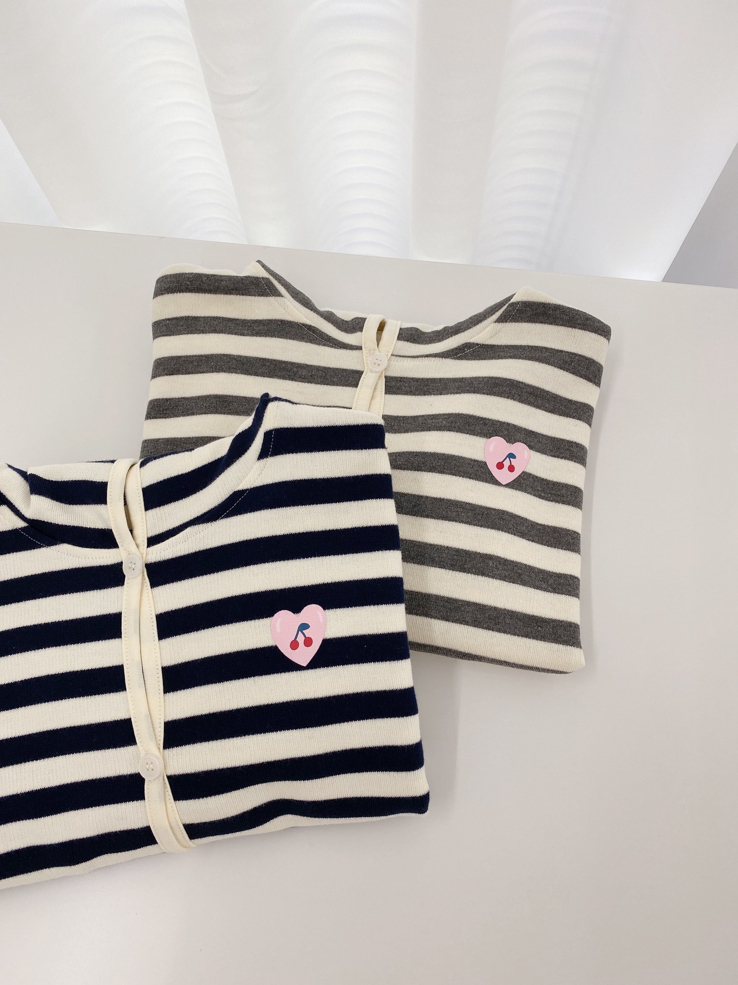 Romantic Striped Baby Clothes for Comfortable and Free Movement in Fall - 图片 6