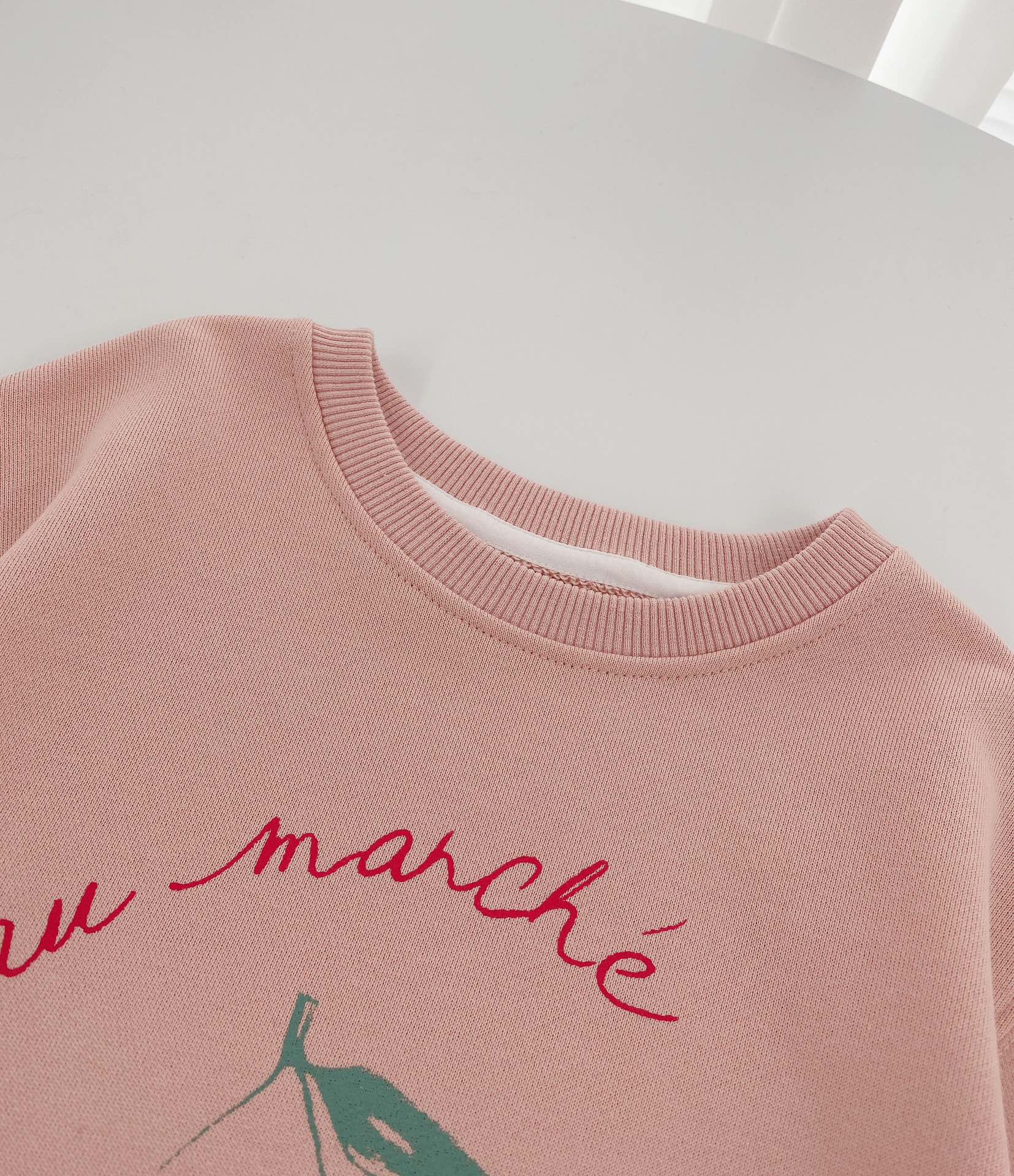 Sweet and Romantic Pink Autumn Baby Closet with Classic Circle Design. - 图片 8