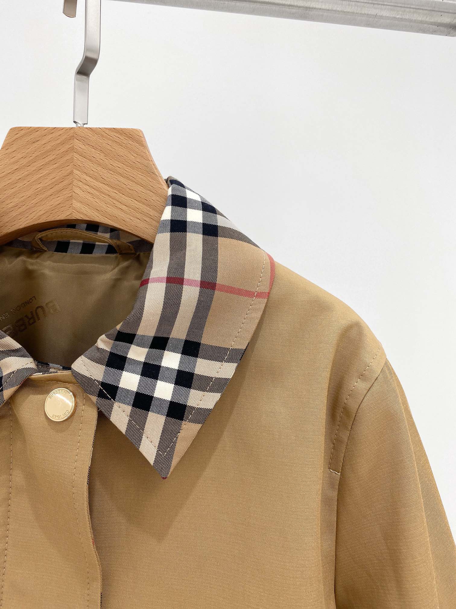 High-Quality Cashy Jacket: Waterproof, Windproof, Comfortable, Durable, Stylish, Fine Details - 图片 7