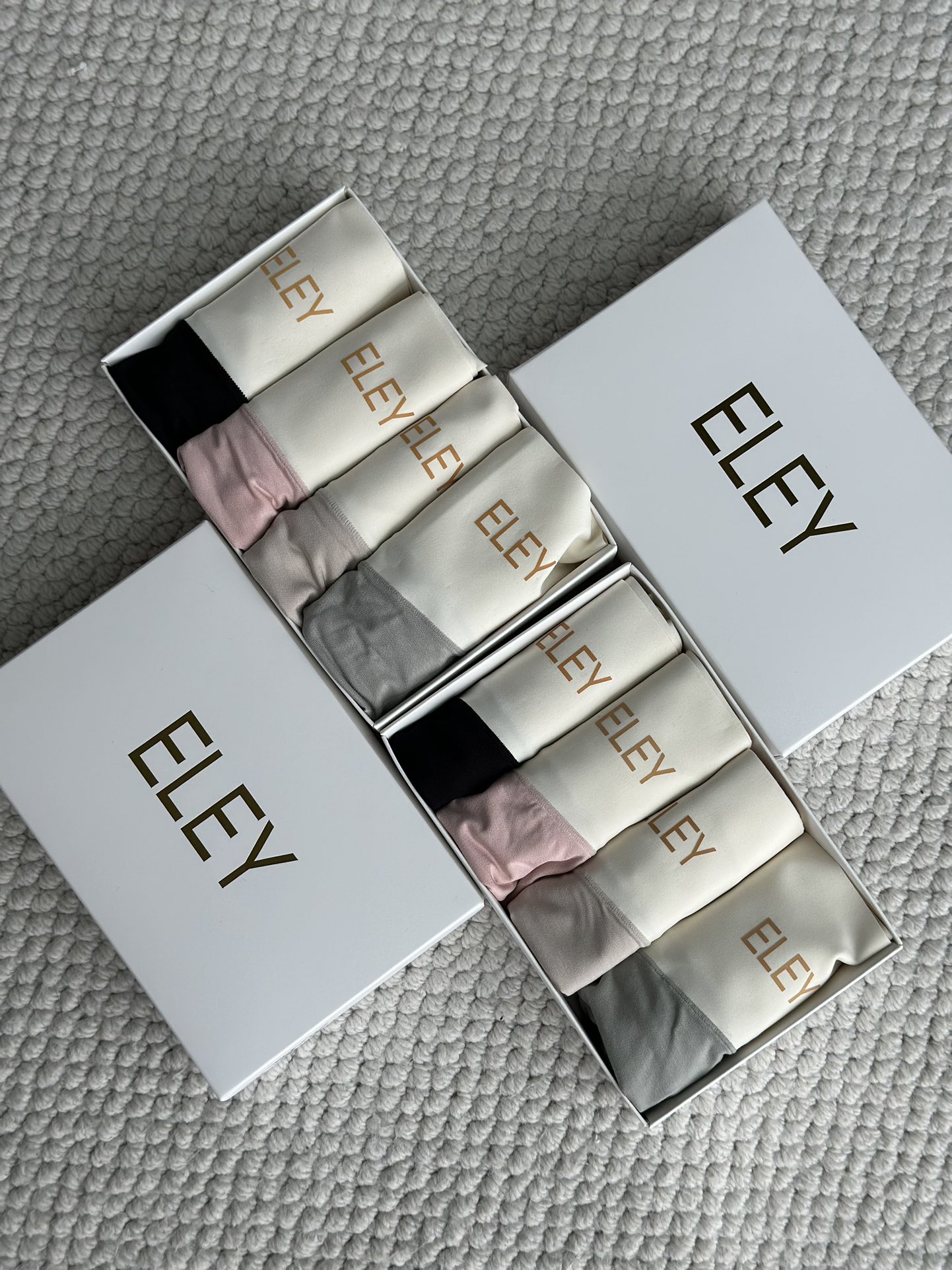🆕正品ELEY无尺码裸感高腰女士内裤，大家都反应这内裤太好穿了，就是太胖了我穿不了应广大粉丝朋友的需求，