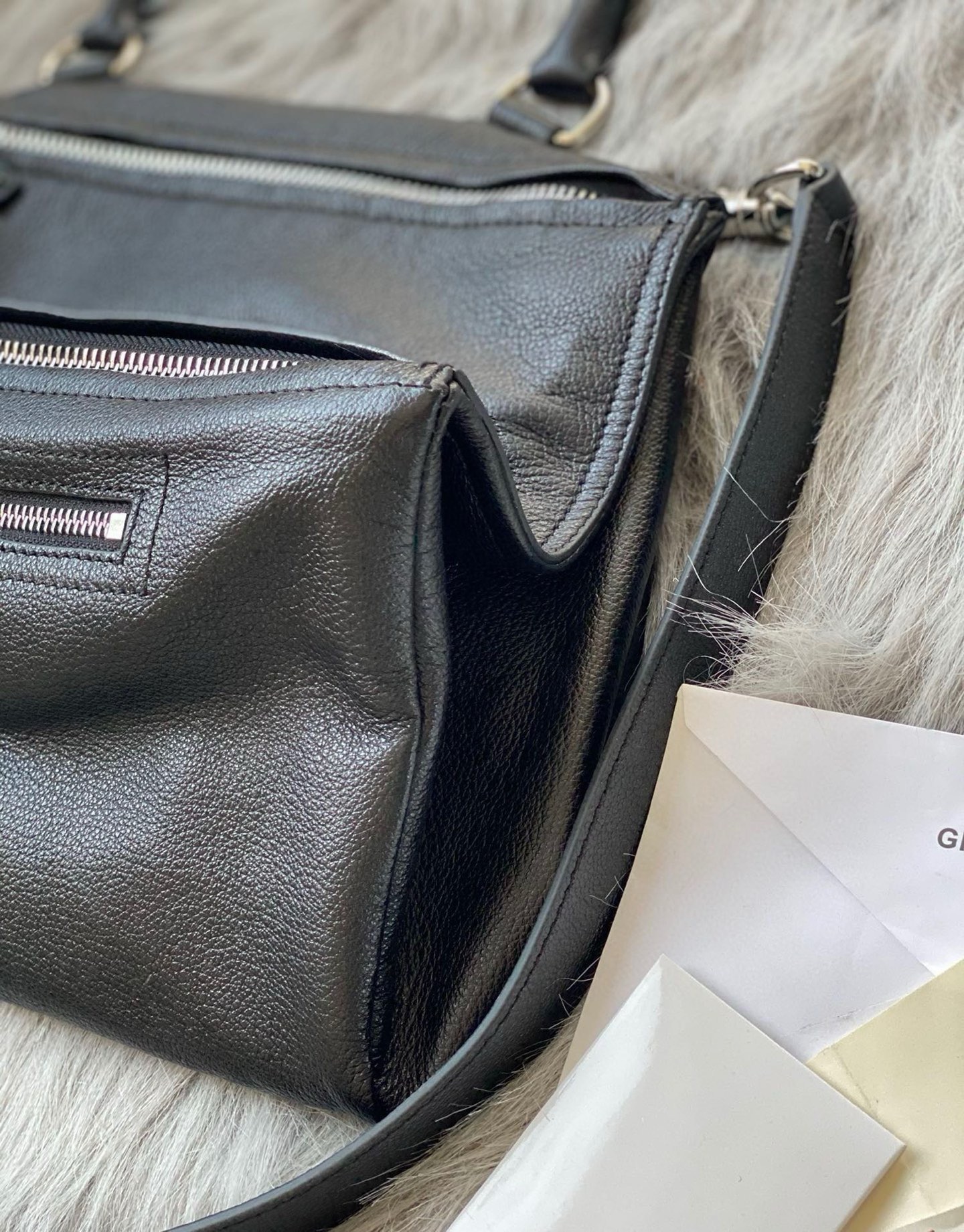Celine Luxury Designer Handbag Shoulder Crossbody Bag crafted in premium 3