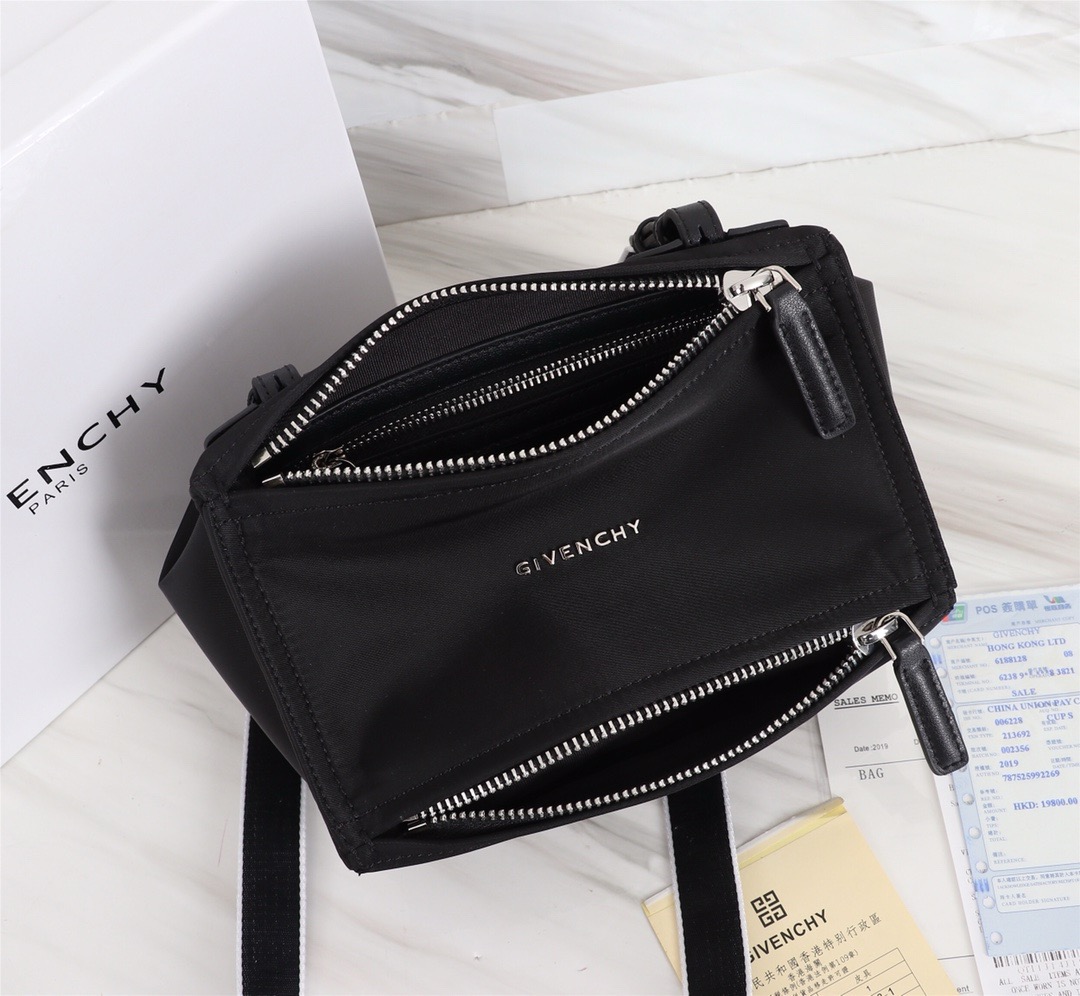 Louis Vuitton Haute Couture Classic Luxury Handbag Shoulder Crossbody 8