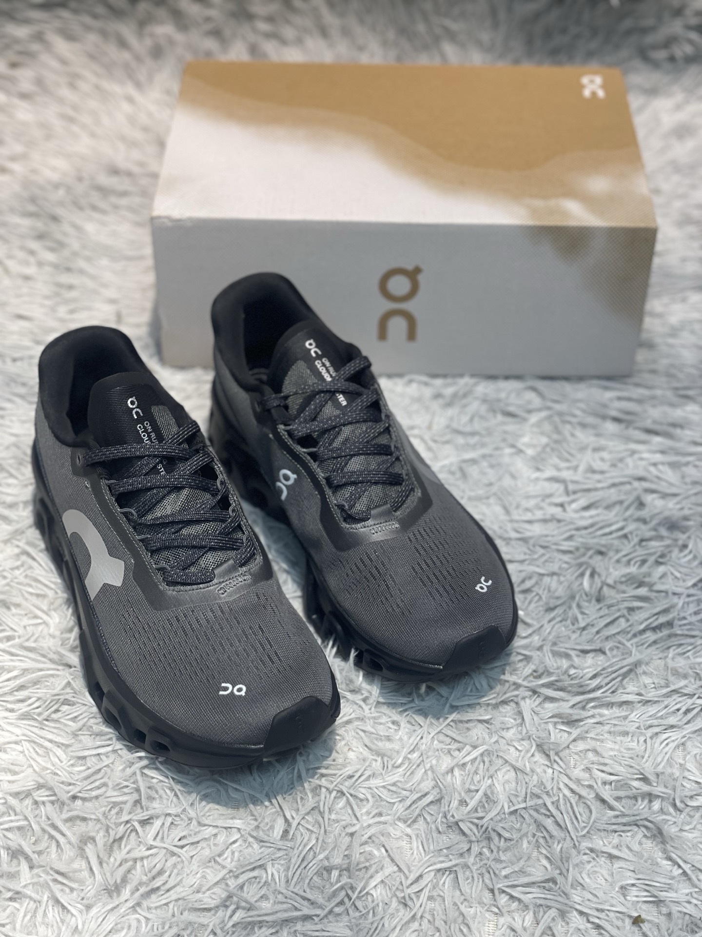 ON 클라우드 몬스터 3 쿠션 러닝화 102678 이미지 2
