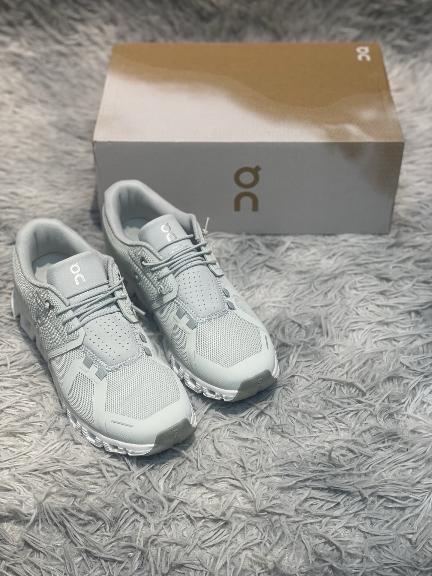 ON Run Cloud 6 캐주얼 경량 러닝화 102677 이미지 2