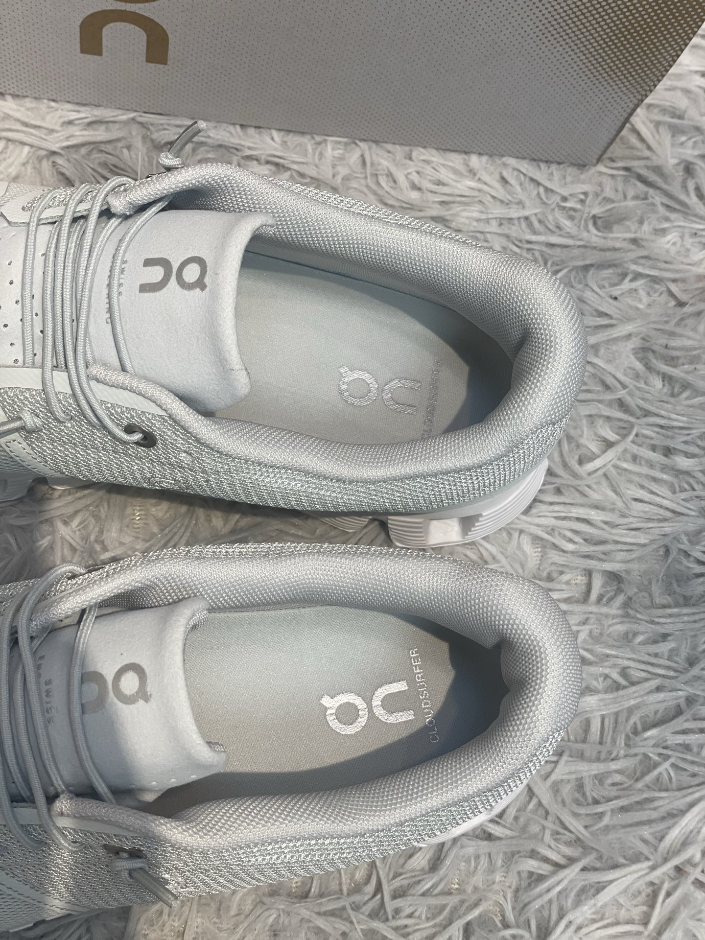 ON Run Cloud 6 캐주얼 경량 러닝화 102677 이미지 7