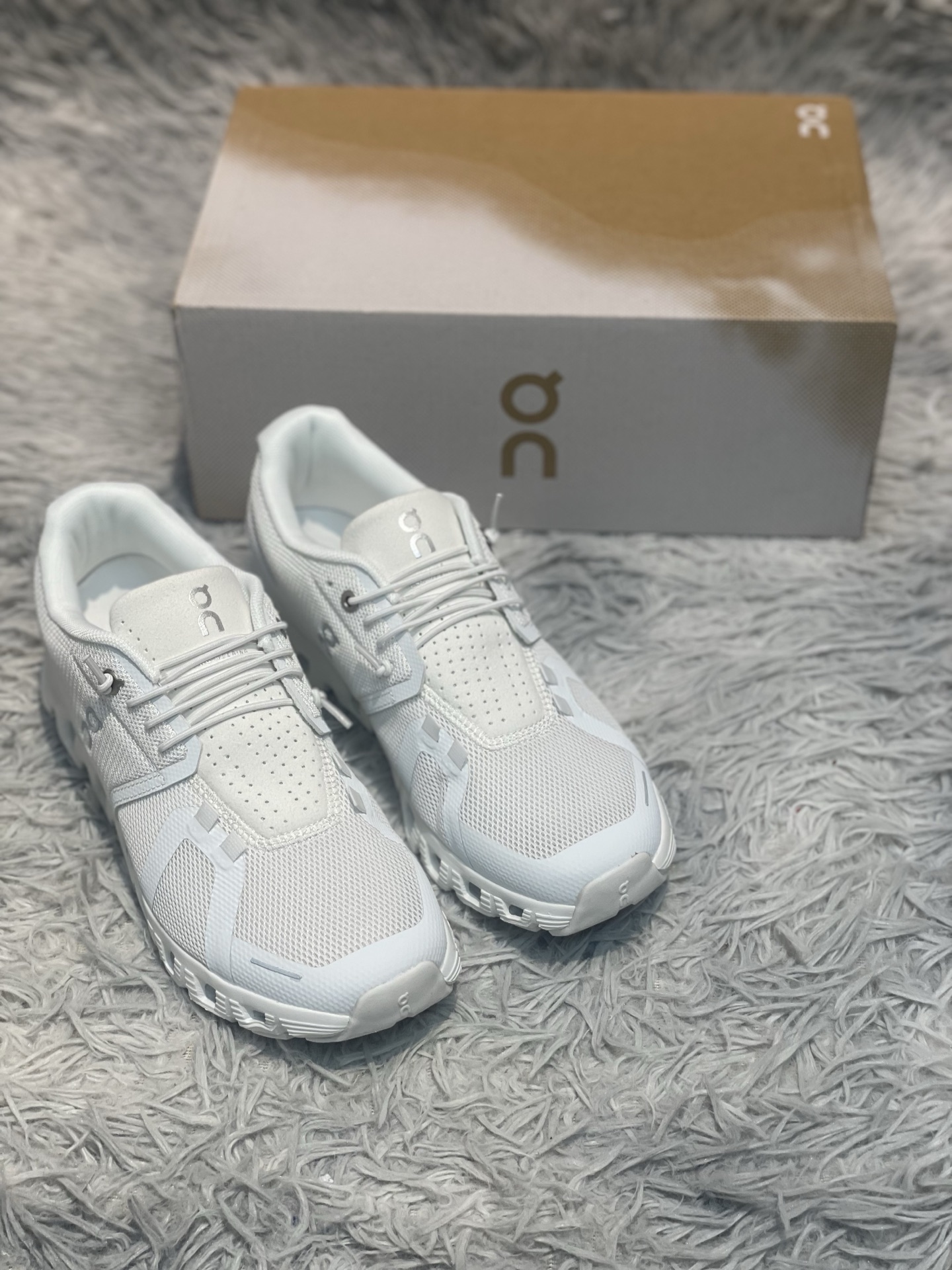 ON Run Cloud 6 남녀공용 경량 러닝화 102675 이미지 2