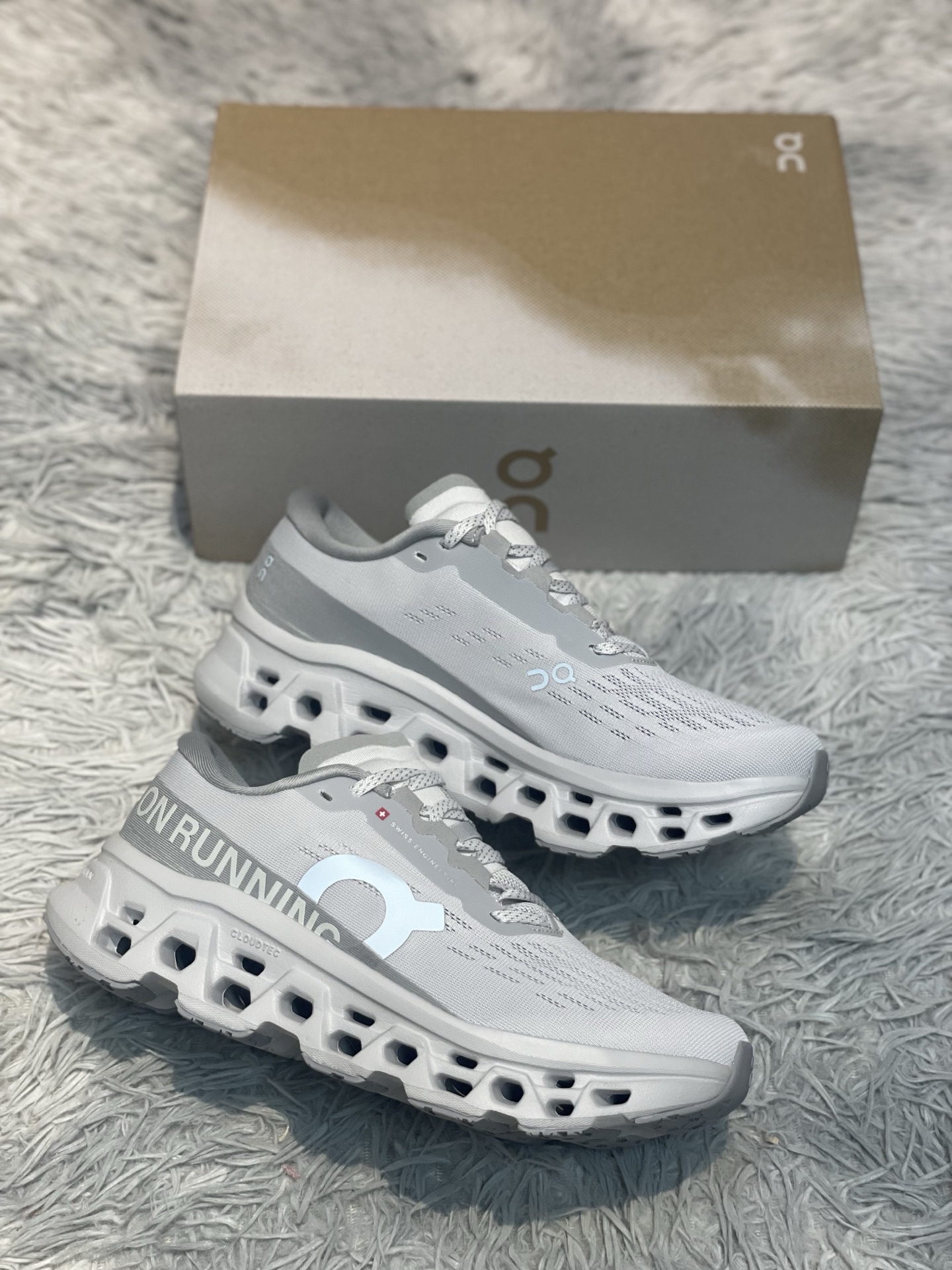 ON 클라우드 몬스터 3 러닝화 102585 이미지 9