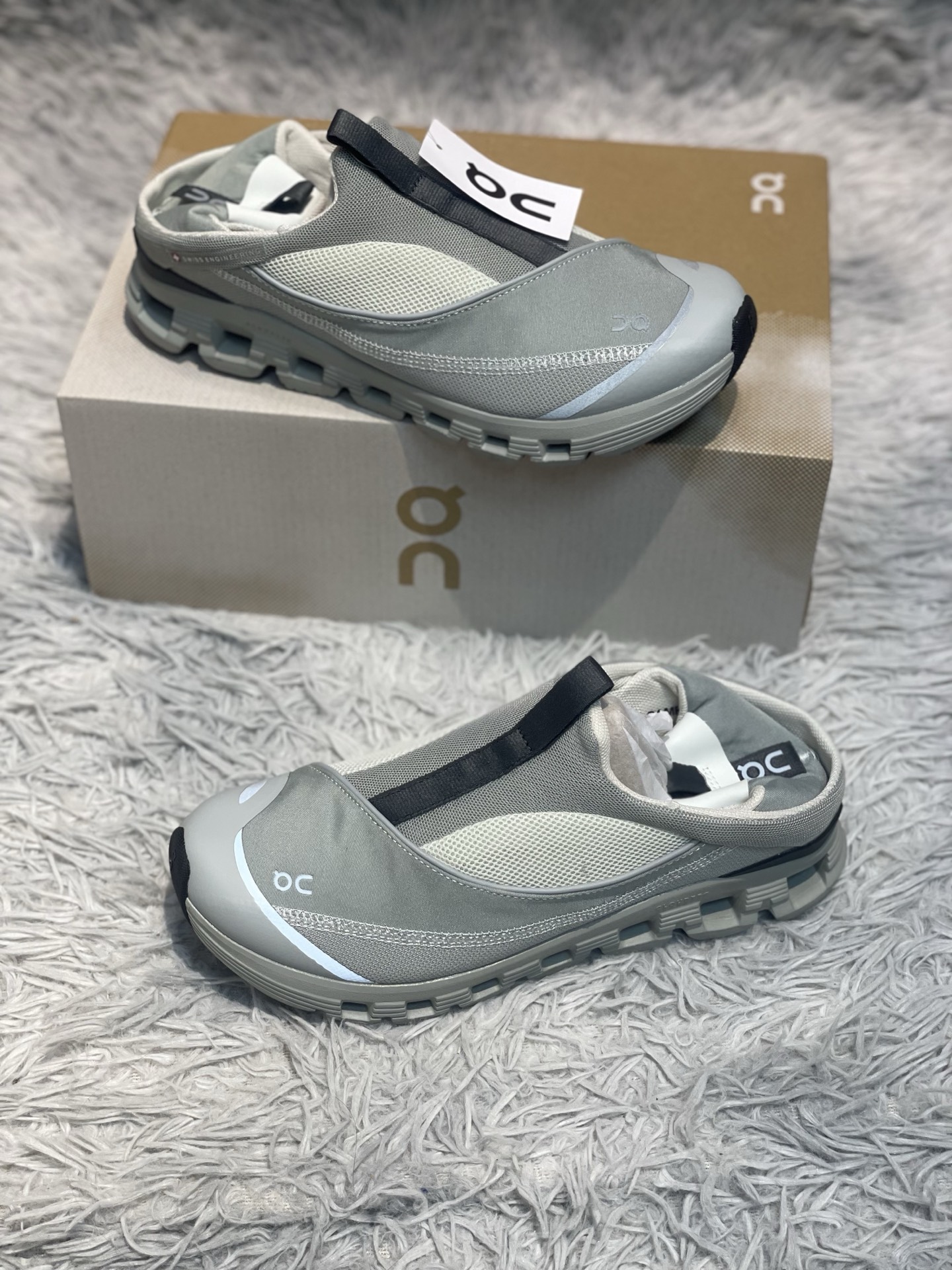 ON Cloud 경량 슬립온 신발 102583 이미지 9