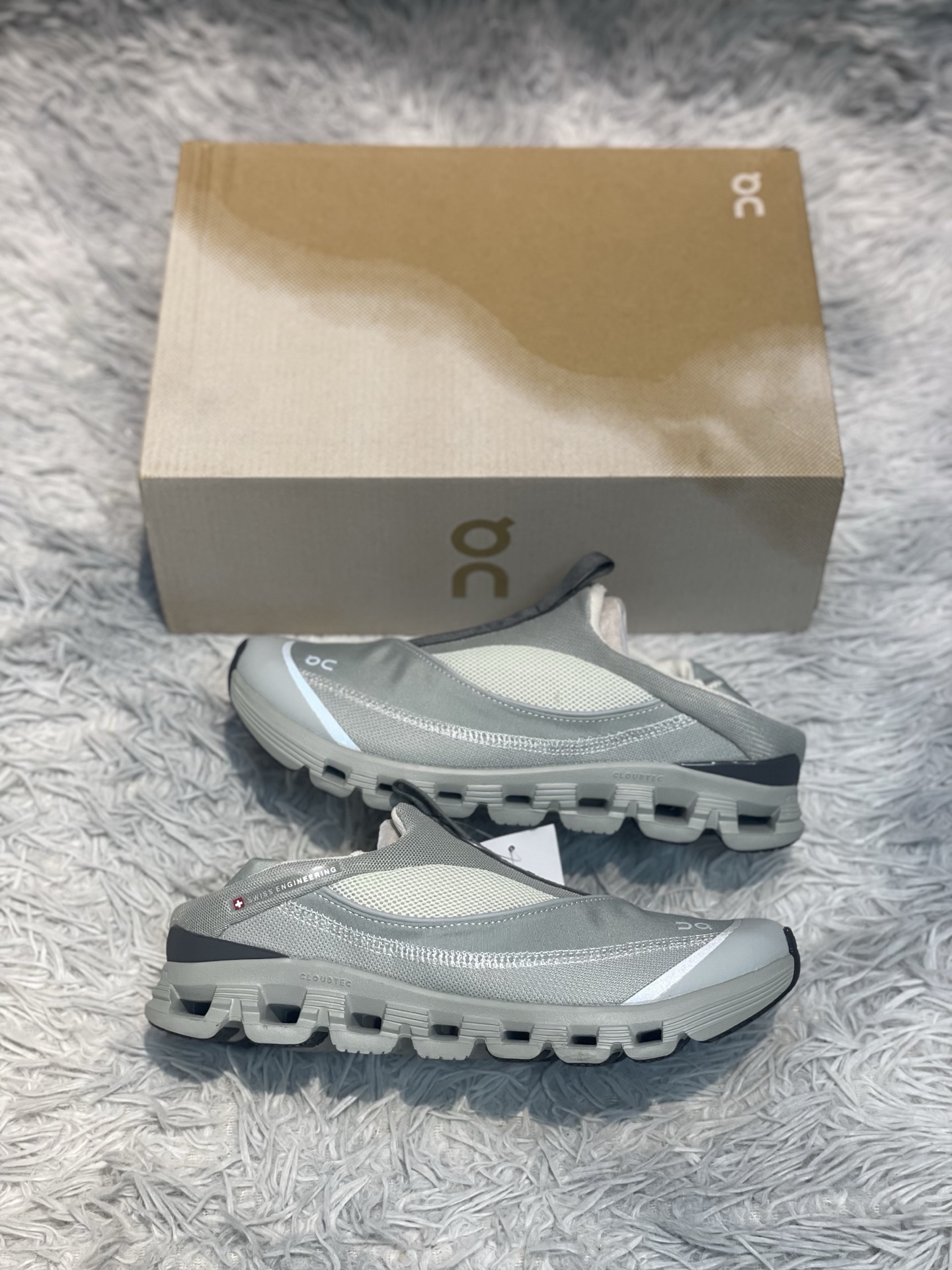ON Cloud 경량 슬립온 신발 102583 이미지 7