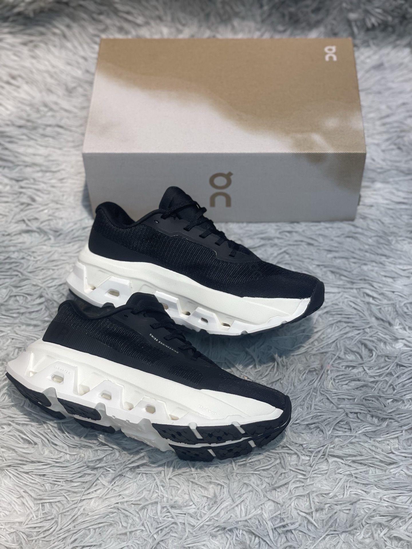 ON 클라우드 몬스터 3 하이퍼 유니섹스 스포츠 신발 102551 이미지 9