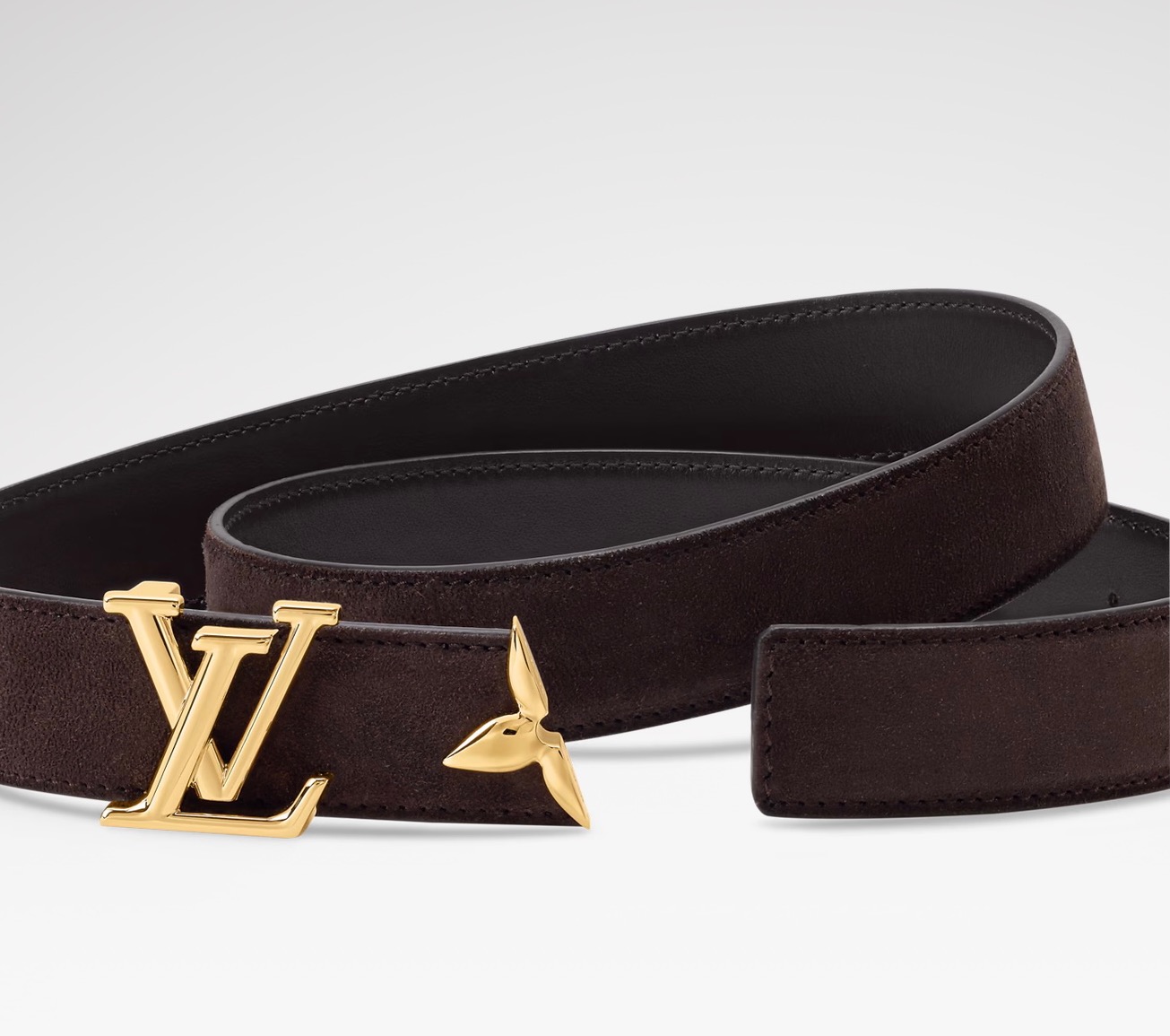 这款漂亮的LV腰带是对该品牌创造力的致敬。其设计特色包括LV Initiales扣和末端采用优雅切割的M