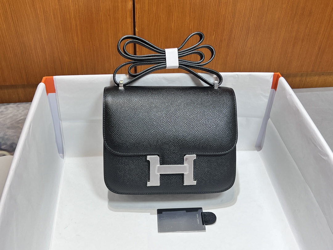 Hermès Hand-sewn [new style] Hermes/Hermes constance Kangkang 19 new style with mirror epsom leather classic cute
