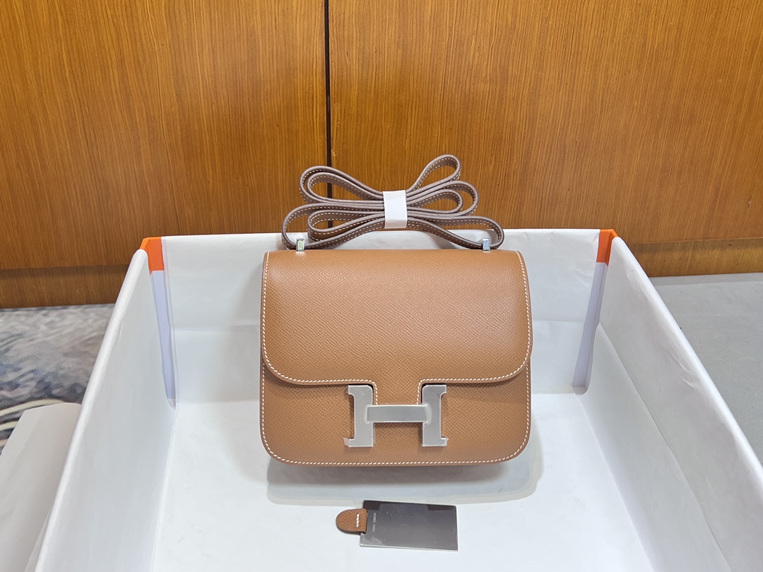 Hermès [New style] Hermes/Hermes hand-sewn crafts Constance Kangkang 19 new model with mirror epsom cowhide lambskin lining classic cute