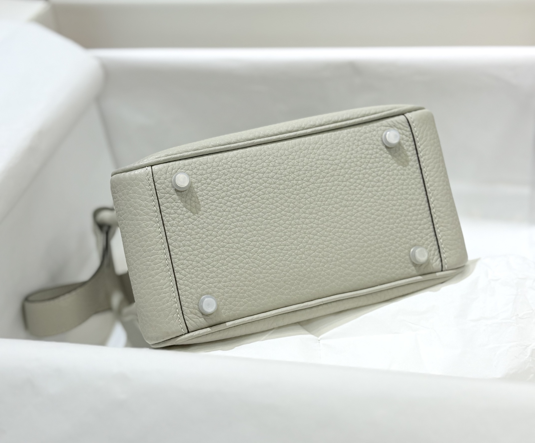 Hermès Mini Lindy 2nd generation 19cm ready stock