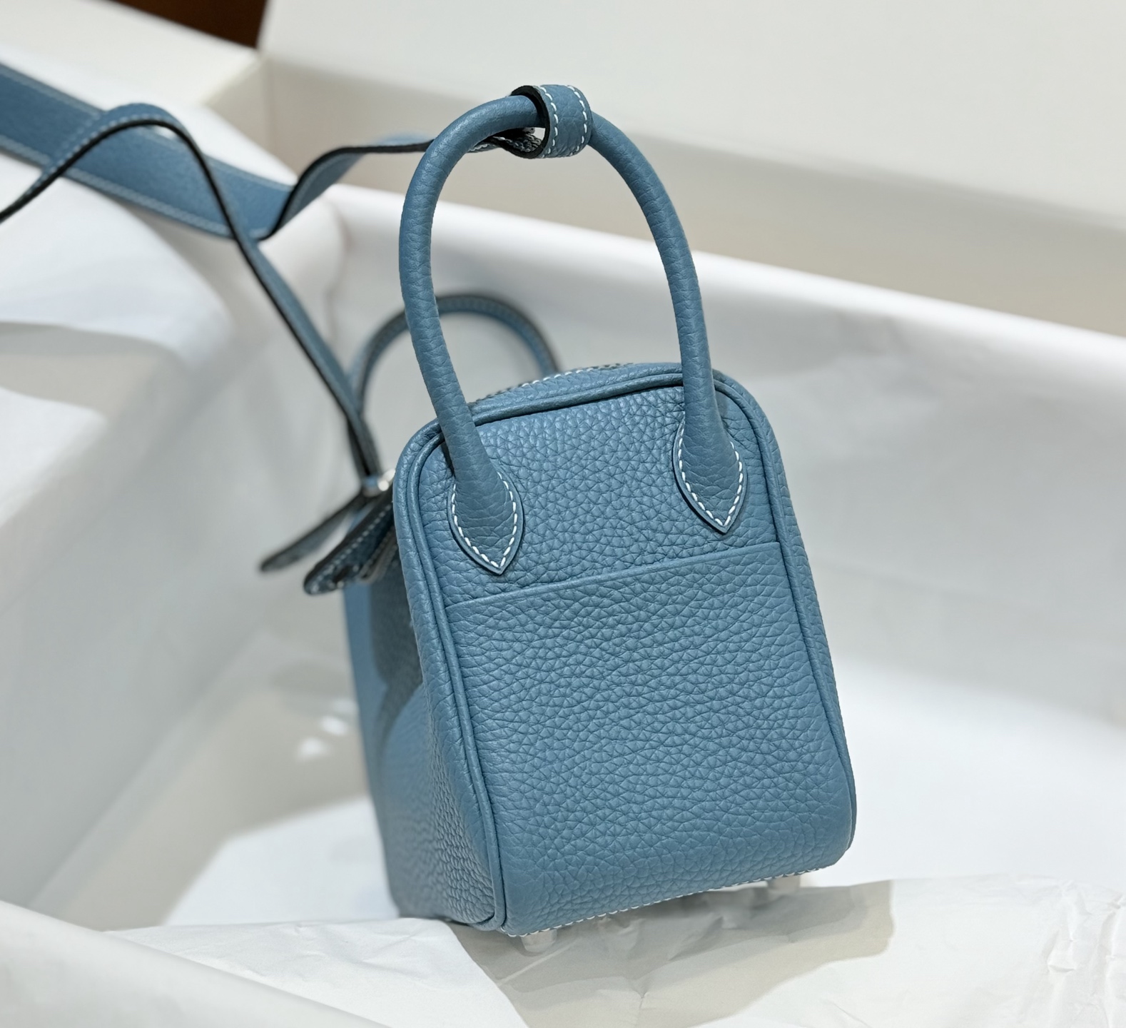 Hermès Mini Lindy 2nd generation 19cm