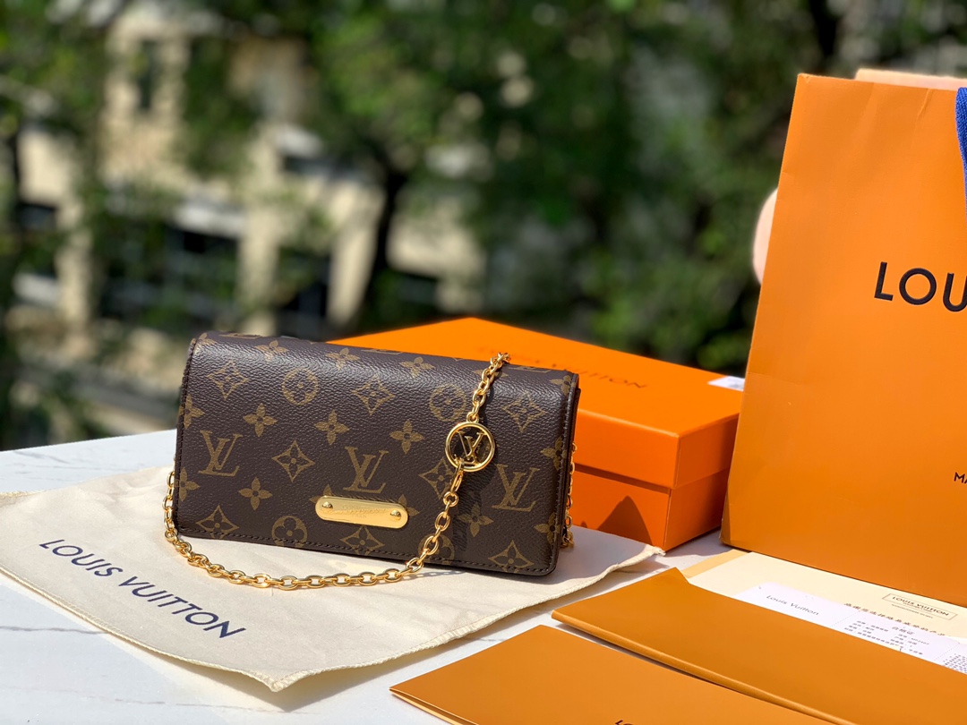 非市场普通货 进口皮料半钢五金 m82509尺寸20.5×10×3.5cmLv 新款Lily woc老花