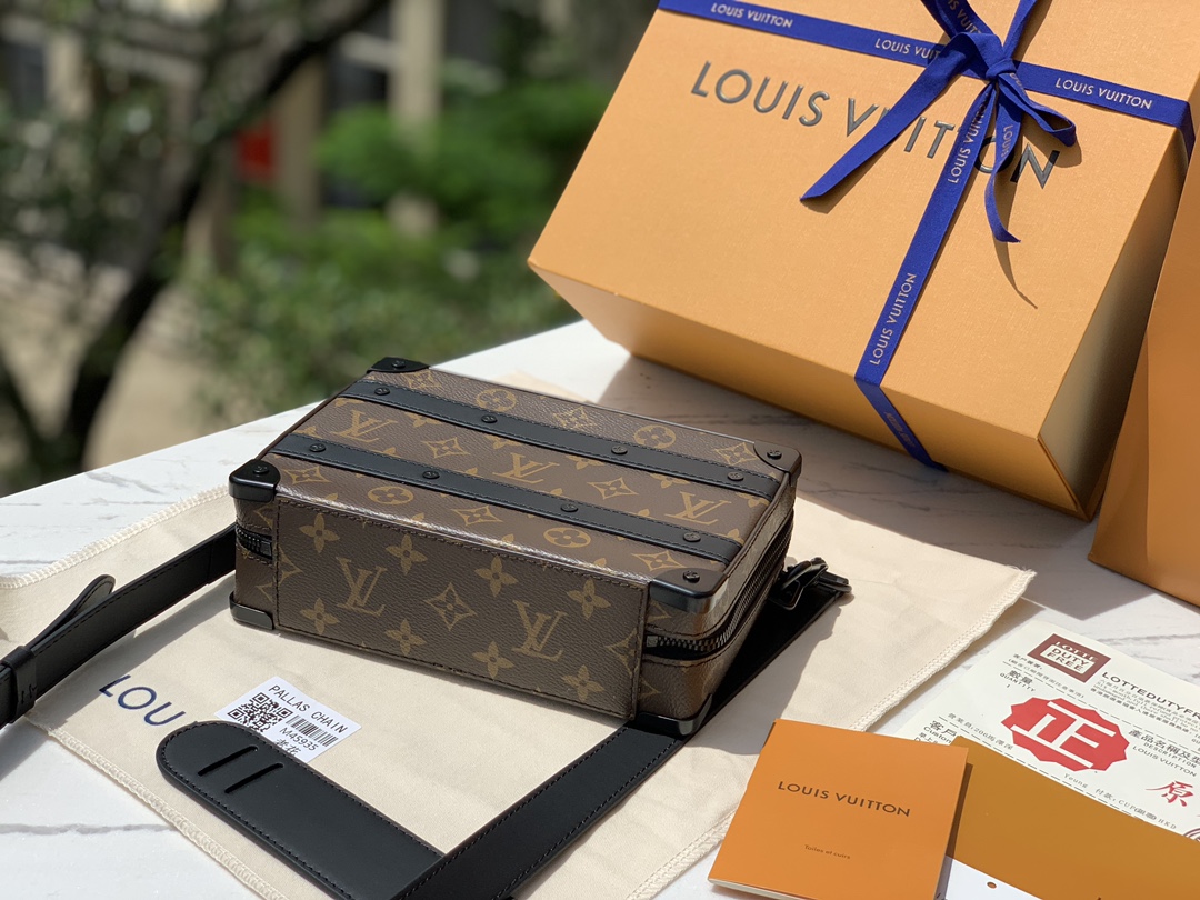 🌼 m45935尺寸21.5×15×7CM LV M45935 Handle Soft Trunk男士盒