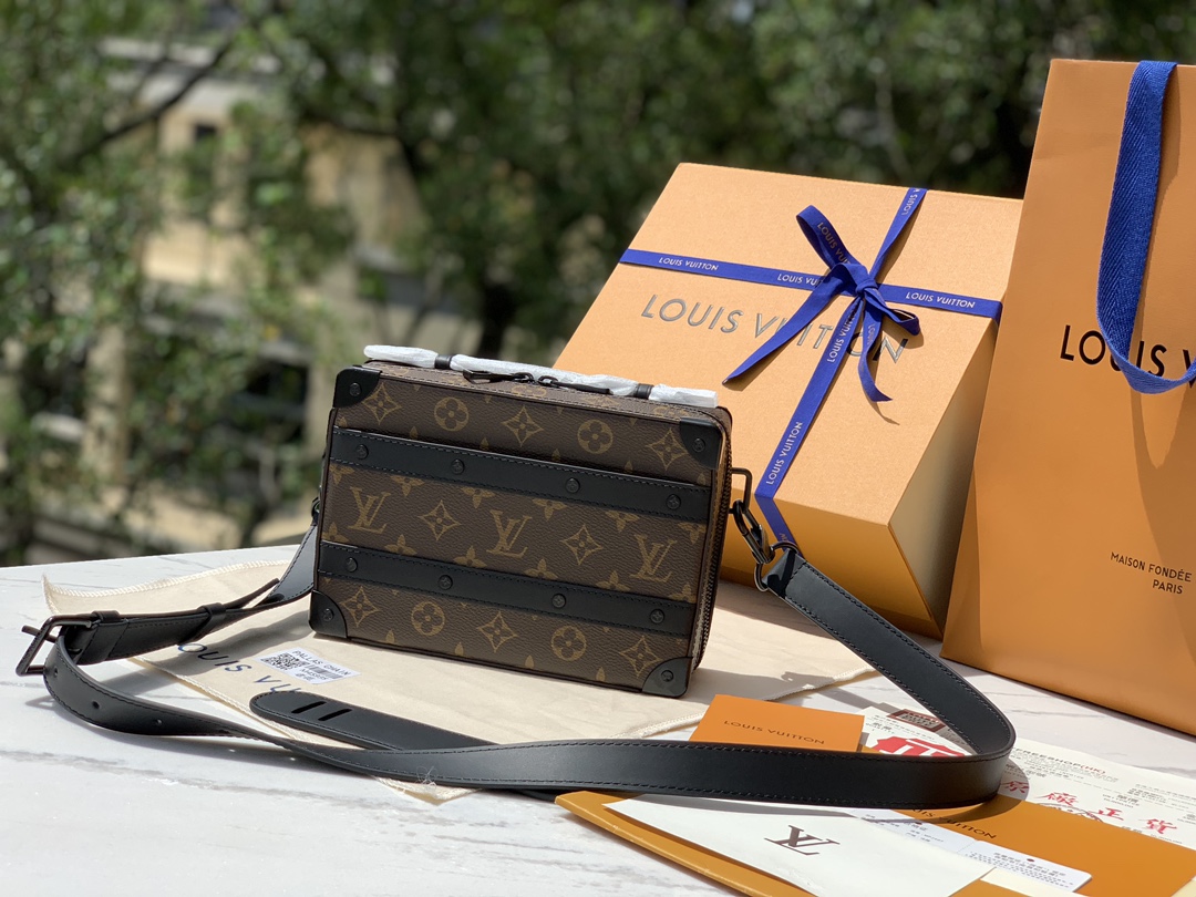 非市场普通货 进口皮料半钢五金 m45935尺寸21.5×15×7CM LV M45935 Handle