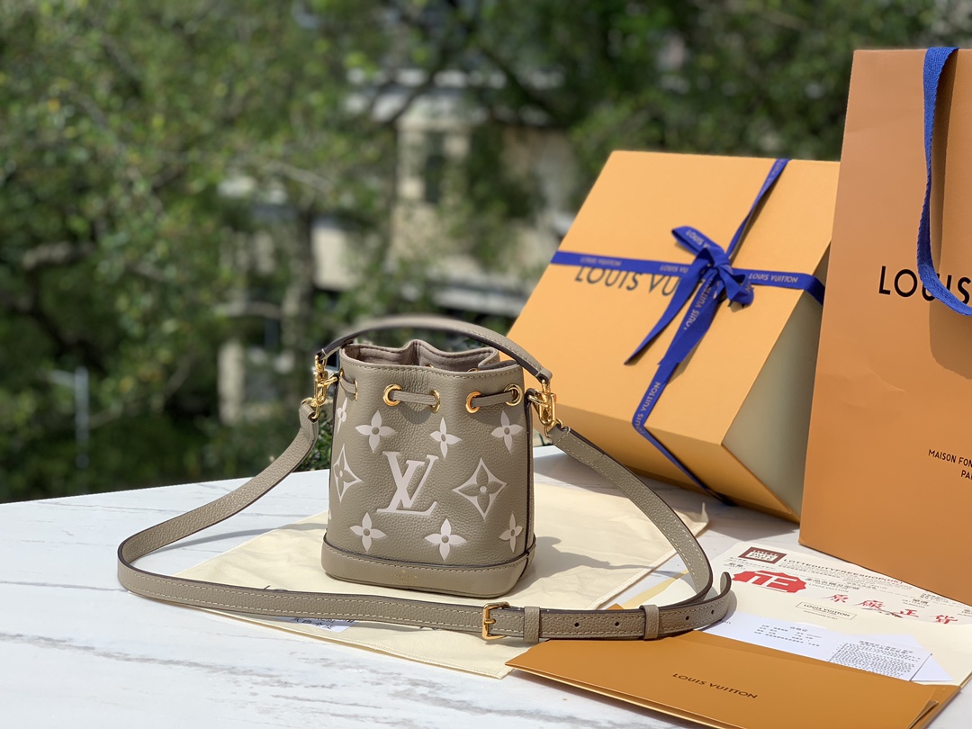 🌼 m46291尺寸13×16×10cmLv Nano Noe全皮水桶包，更加迷你可爱，搭配经典原厂压花