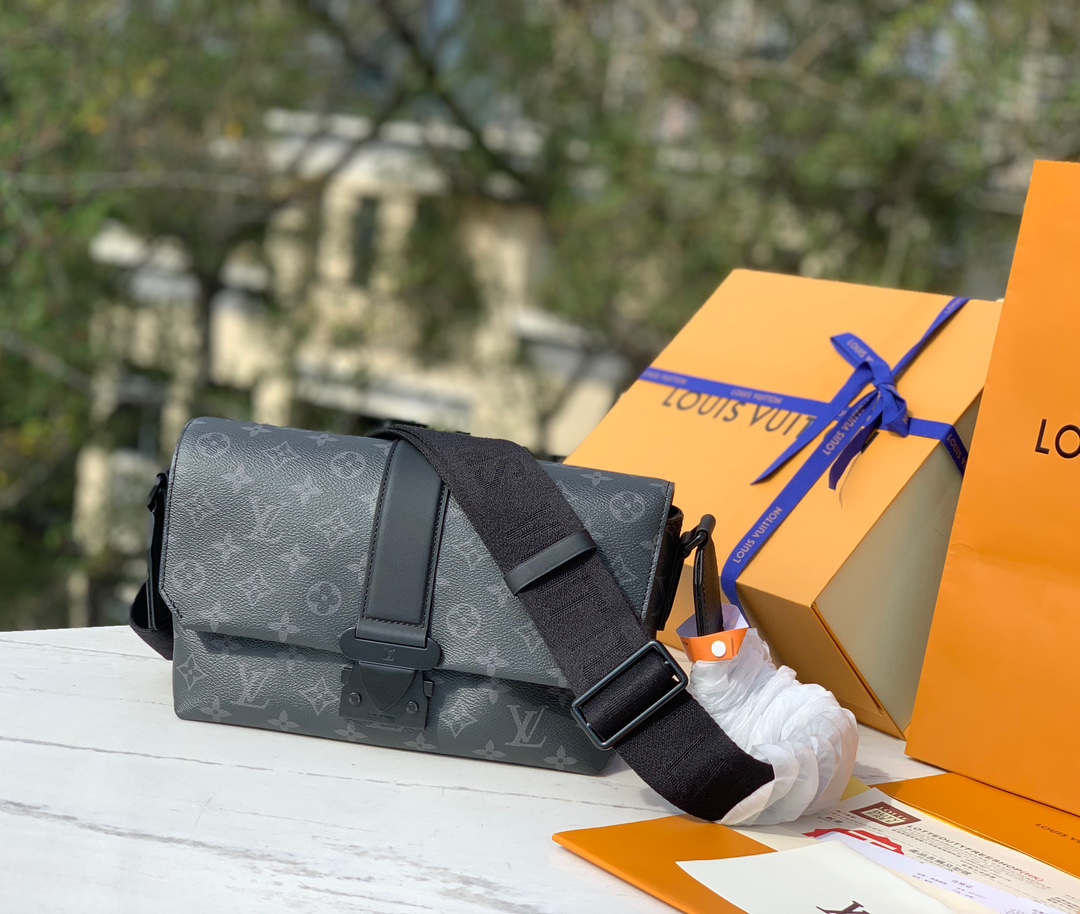 非市场普通货 进口皮料半钢五金 m46794尺寸：28x16x10cmLV新款S-CAPE M46794