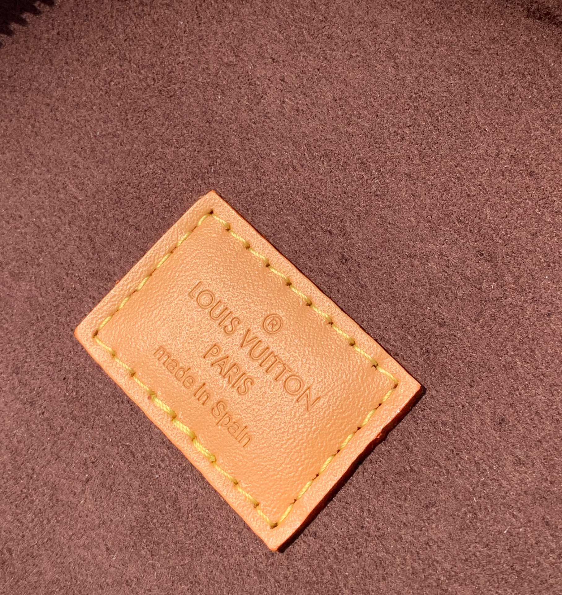 🌼 m82952尺寸：14.5×14×12 cmLV新款Nano Cannes发财桶，终于到货了，香港渠