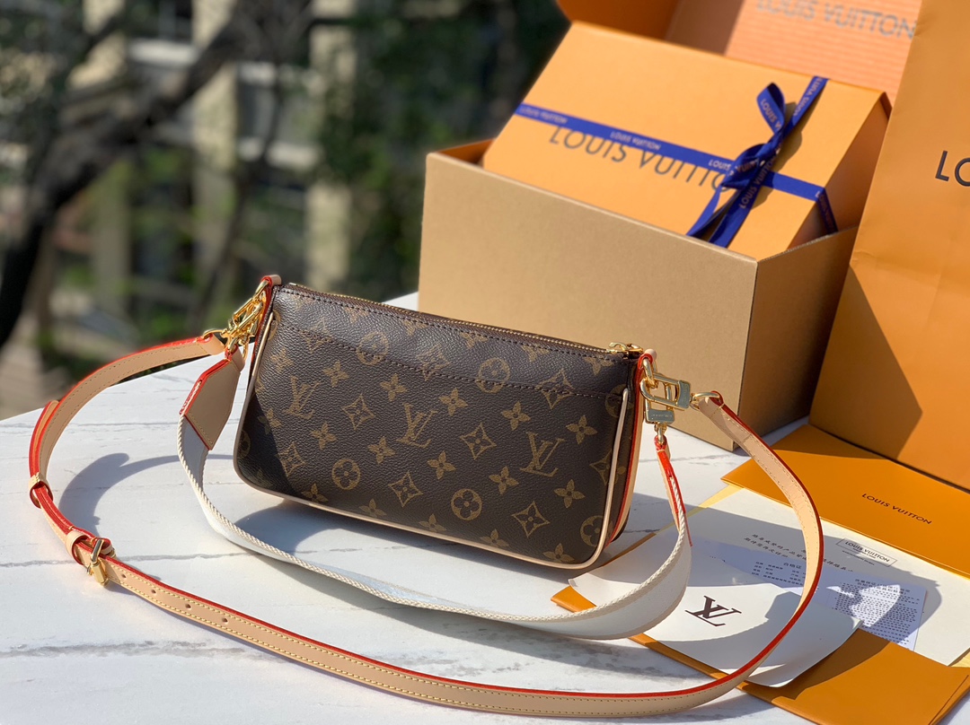 🌼 m46999尺寸:25×15×8cm香港渠道订单！LV骆驼包再掀起风潮，都说时尚是个轮回随着Vint