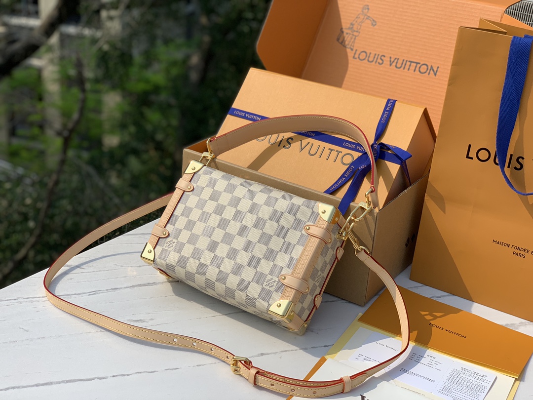 🌼 m40712尺寸21×14×6cm香港渠道订单！【动态芯片版本】最新款LV谷爱凌白棋盘格盒子包出货啦