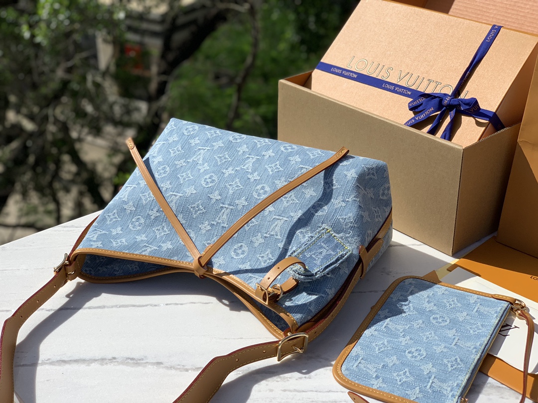 🌼 m11462尺寸：29 × 24 × 12 cm香港渠道订单！ 2024新款Carryall 丹宁牛