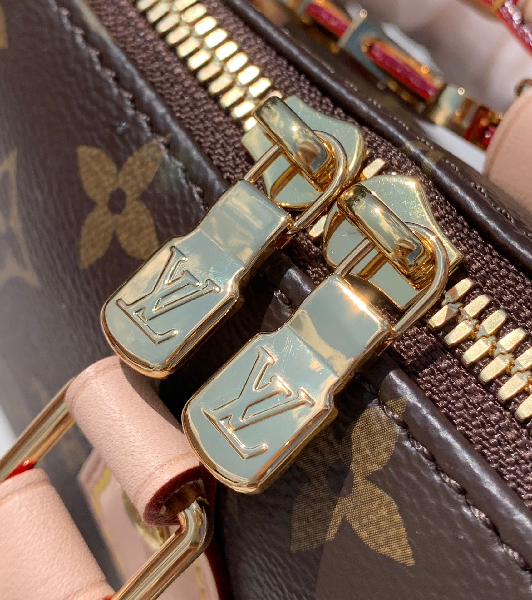 🌼m26970尺寸：18x12.5x11cm重磅首推！渠道出货！2024中国七夕限定DIY枕头包系列sp