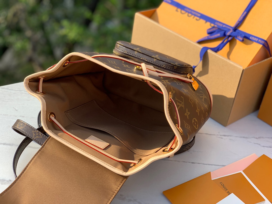 🌼m11198尺寸:28x30x18cmLV Montsouris小号双肩包，【动态芯片版】香港渠道出货