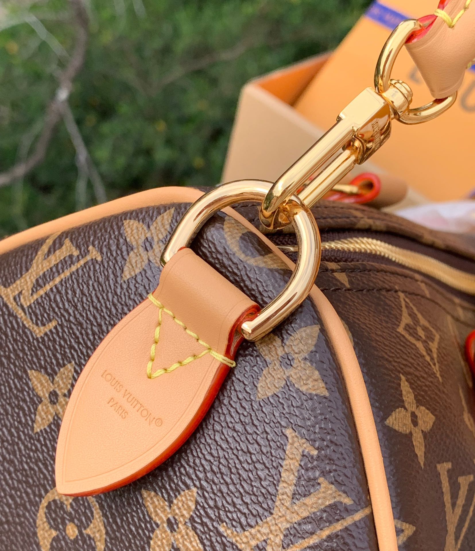 🌼 m11945尺寸：30×21×17cm全网首发新品Lv Speedy Soft30 枕头包！采用特殊