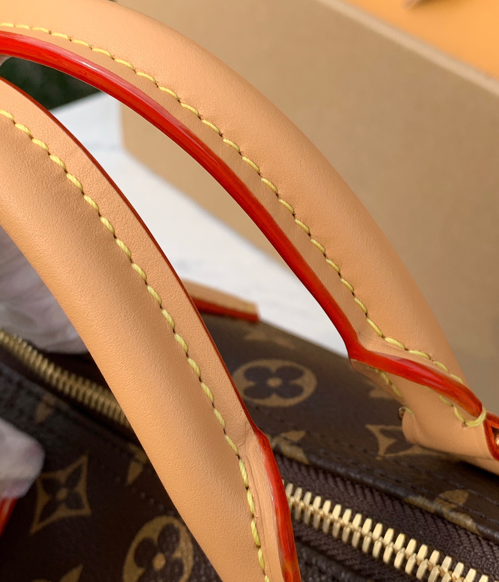 🌼 m11945尺寸：30×21×17cm全网首发新品Lv Speedy Soft30 枕头包！采用特殊