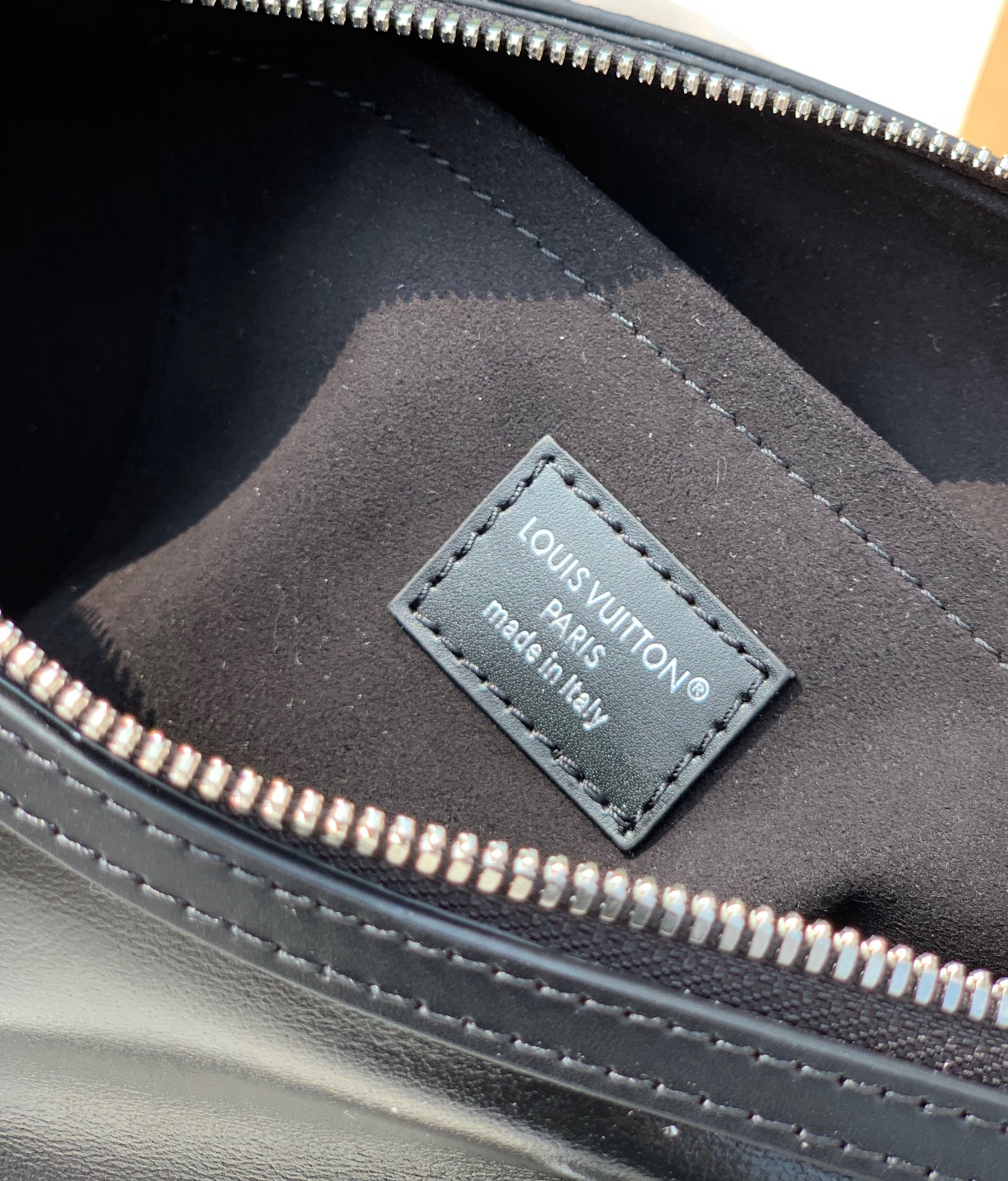 非市场普通货 进口皮料半钢五金 m12934尺寸：17×12×28cm香港渠道出品，LV新款speedy