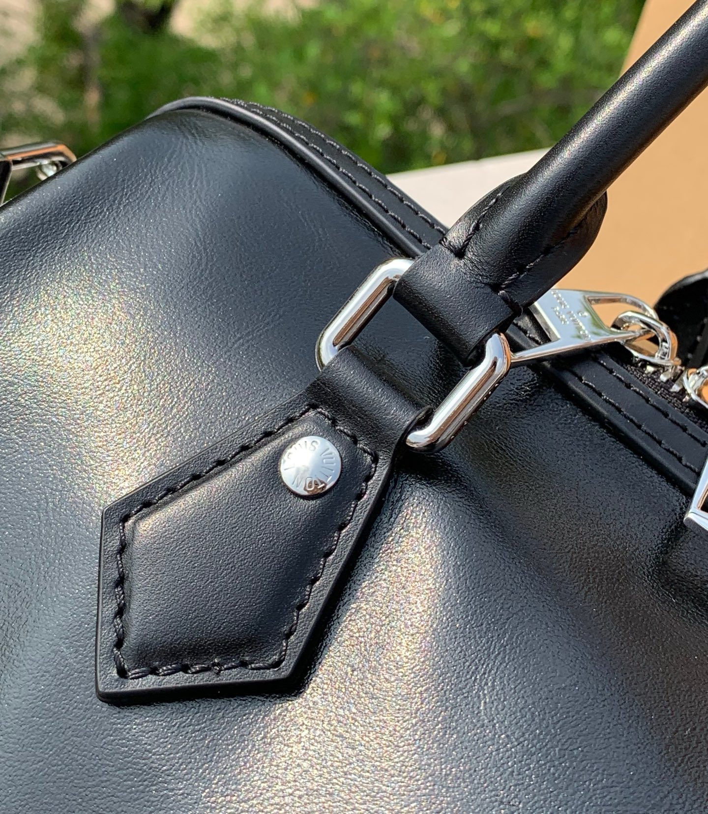 非市场普通货 进口皮料半钢五金 m12934尺寸：17×12×28cm香港渠道出品，LV新款speedy