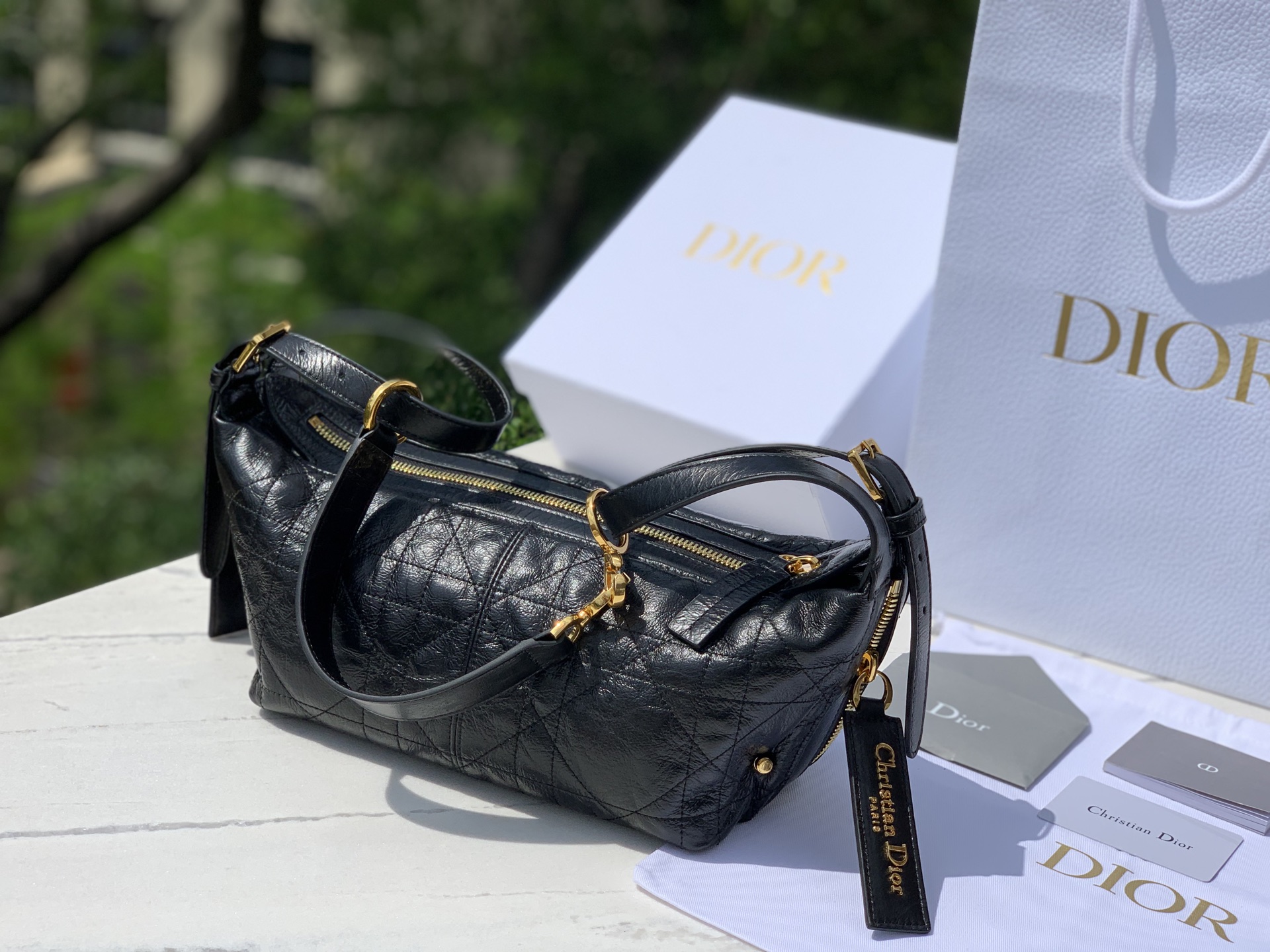 Versión superior mejorada Tamaño: 25,5 × 14,5 × 14 cm ¡El mismo bolso pequeño negro Dior D-Journey de Zheng Qinwen ya e…