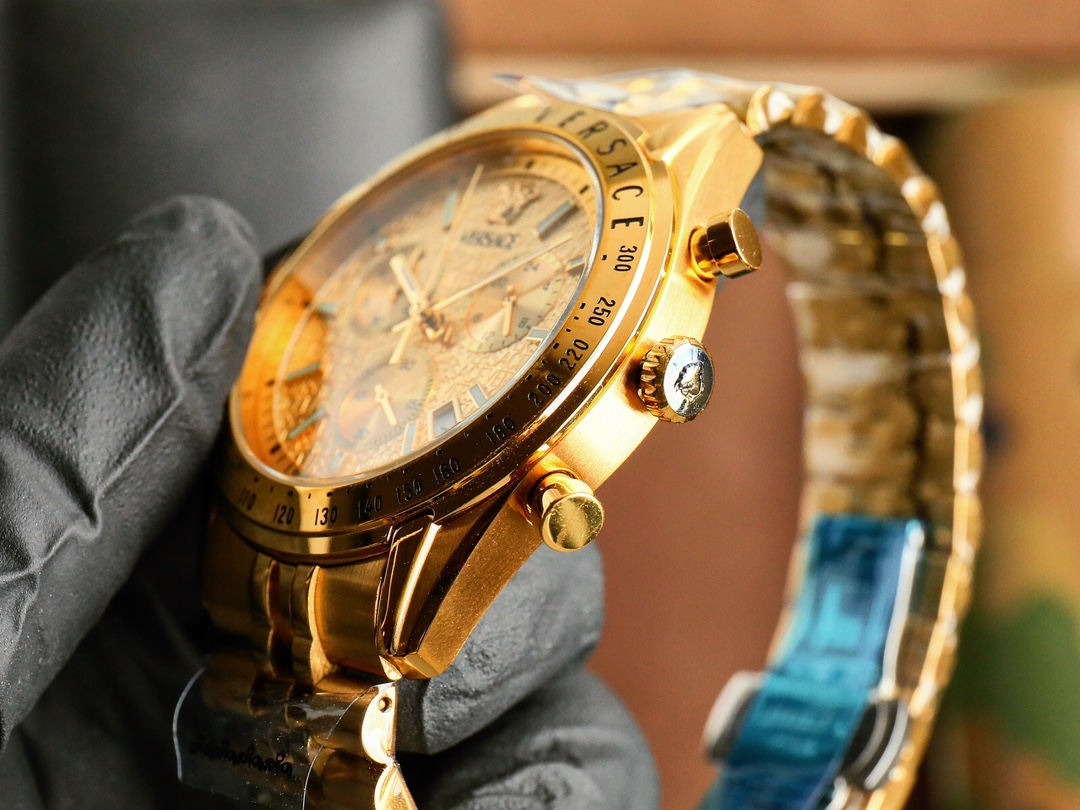Luxury 2024 Versace Watch: Ideal Gift for Stylish Men’s Birthday - 图片 4