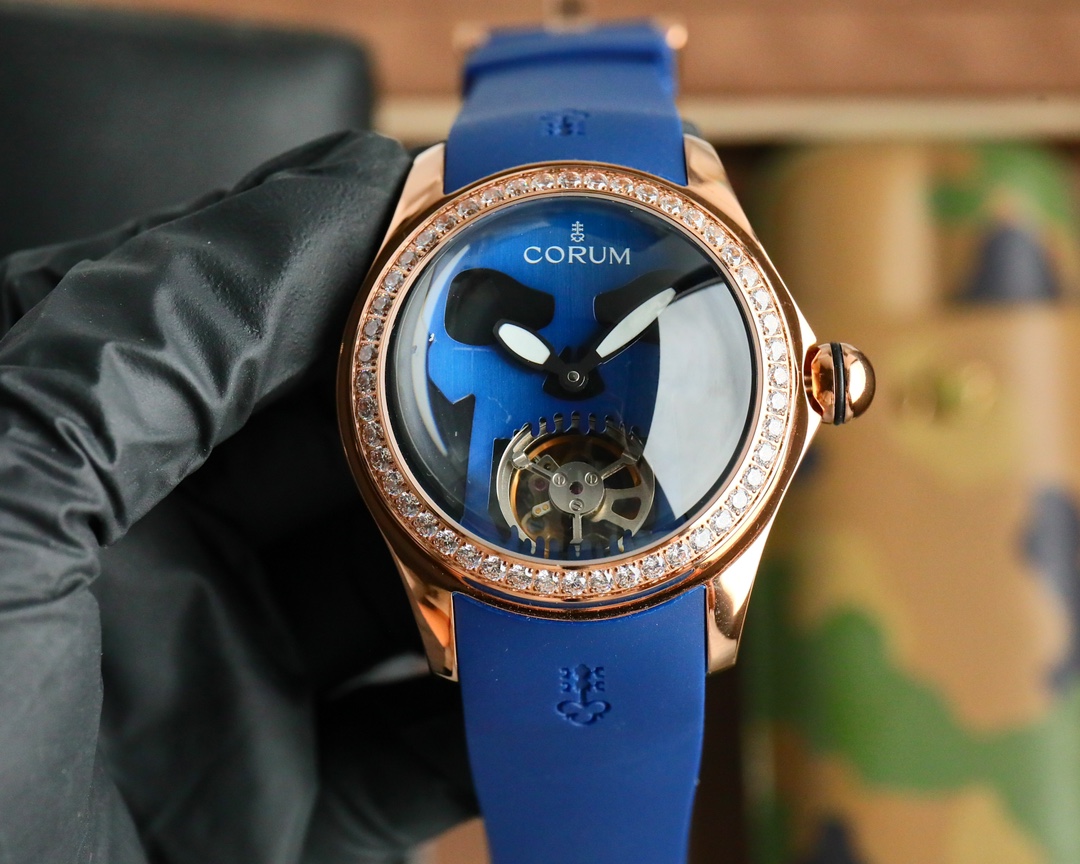 Unique White Shell 1323 Bubble Wristwatch with Bold Design and Vision - 图片 3