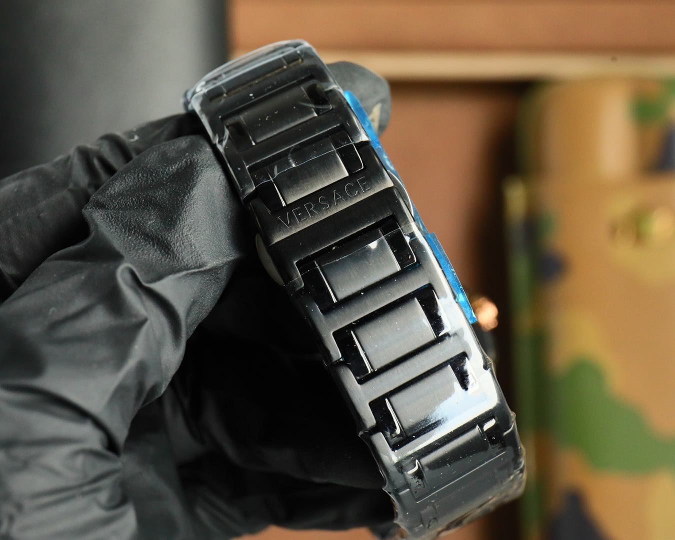 Luxurious VERSACE 2025 Watch: Swiss Timepiece with Greek Design and Medusa Sculptor. - 图片 6