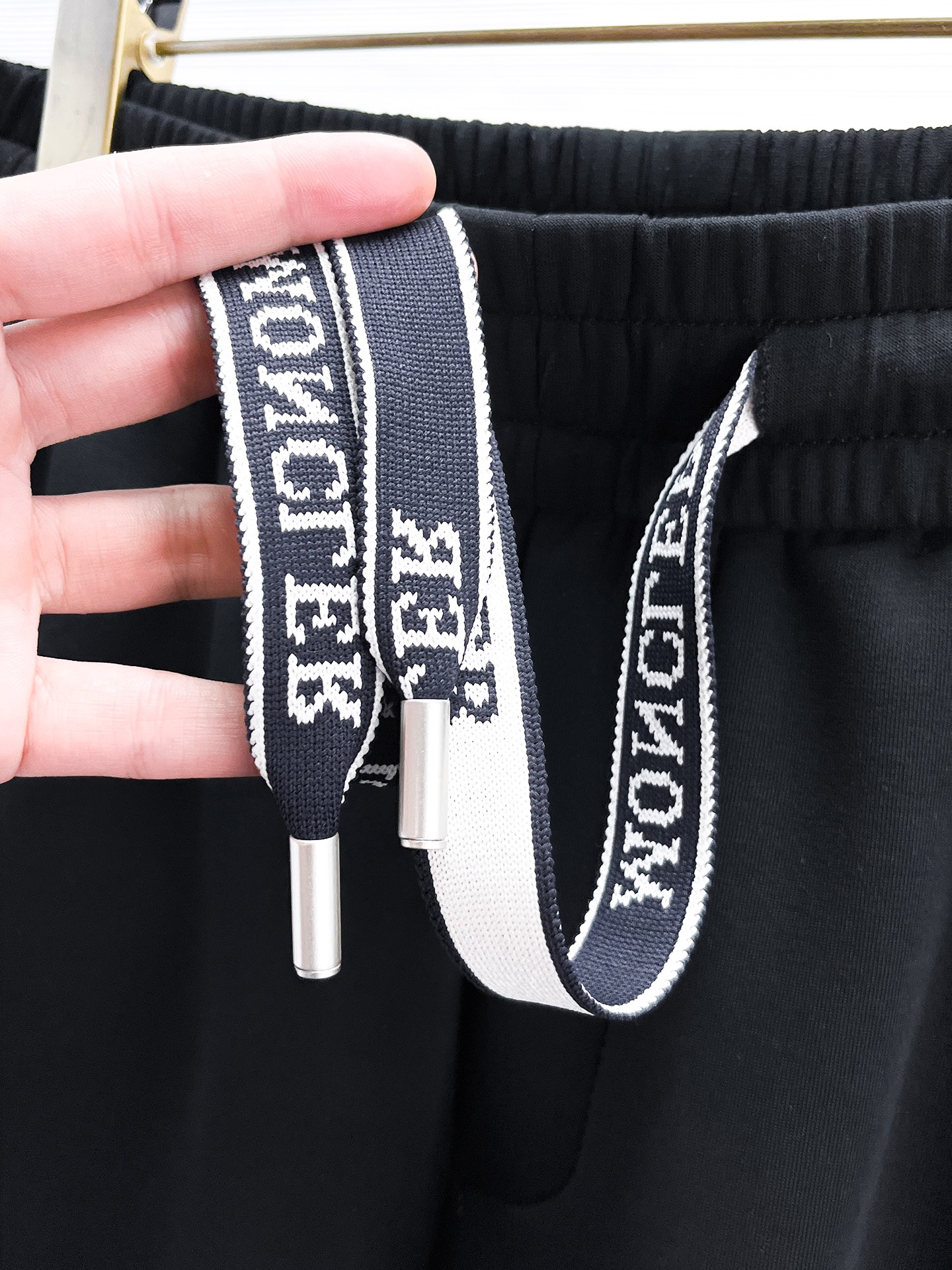   休闲短裤服装 5