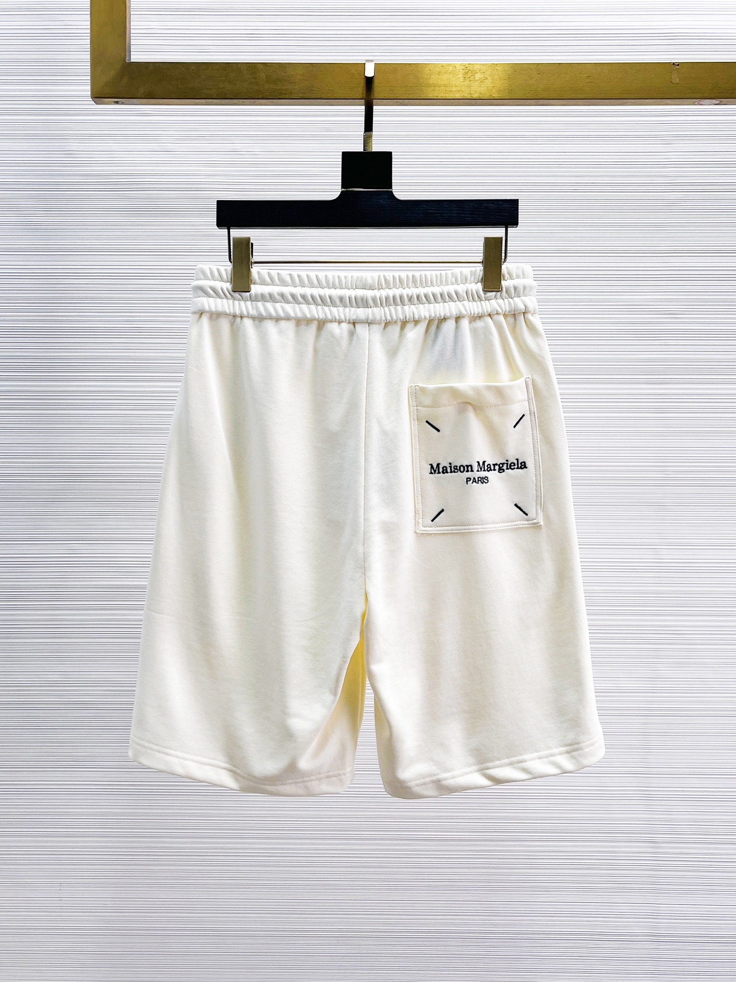 Maison Margiela  休闲短裤服装 2