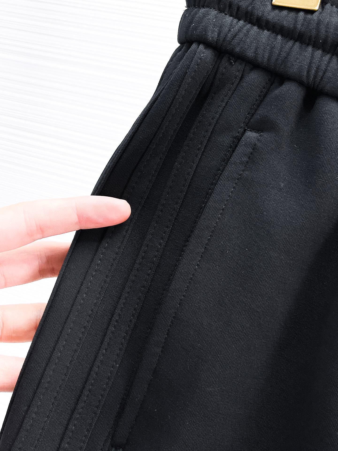 Maison Margiela  休闲短裤服装 3