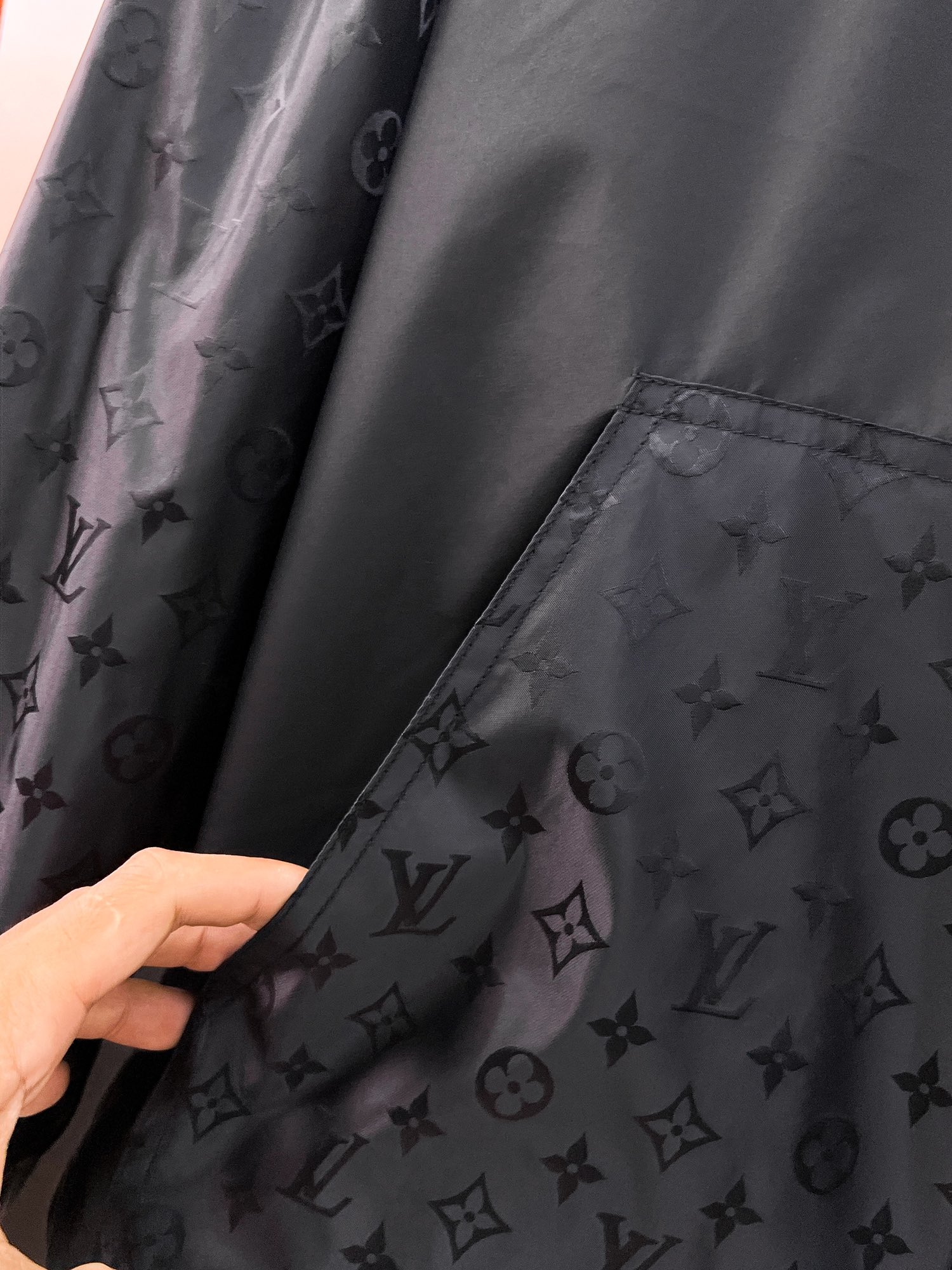   LV  顶级版本！🆕2025早春新款夹克外套 原版11订制五金配件全进口原版定制 欢迎专柜对比 超柔