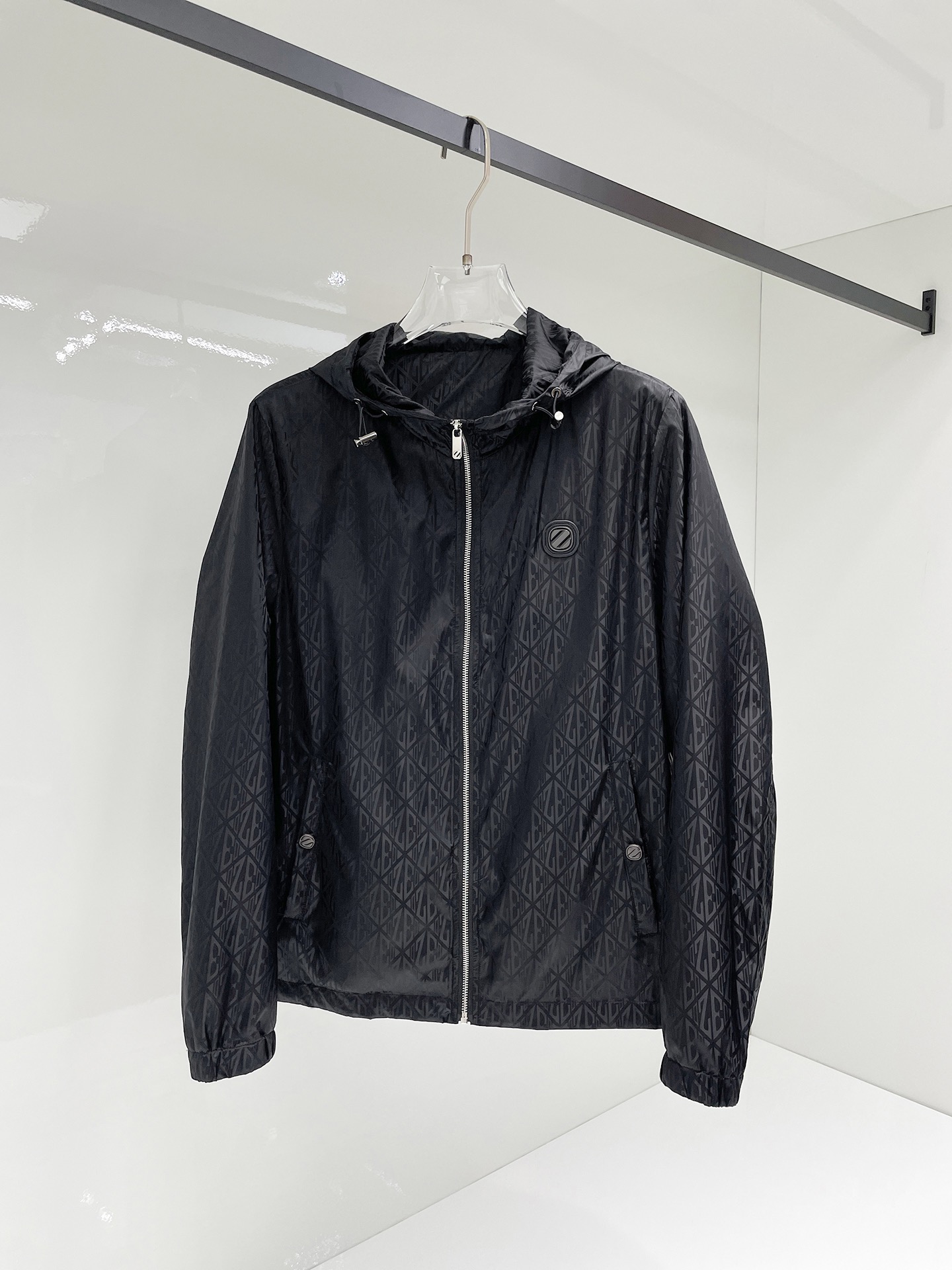 _d2U9s2cjHV4tqCkcxSnv-_DLDHzyqwO71tA9HMw