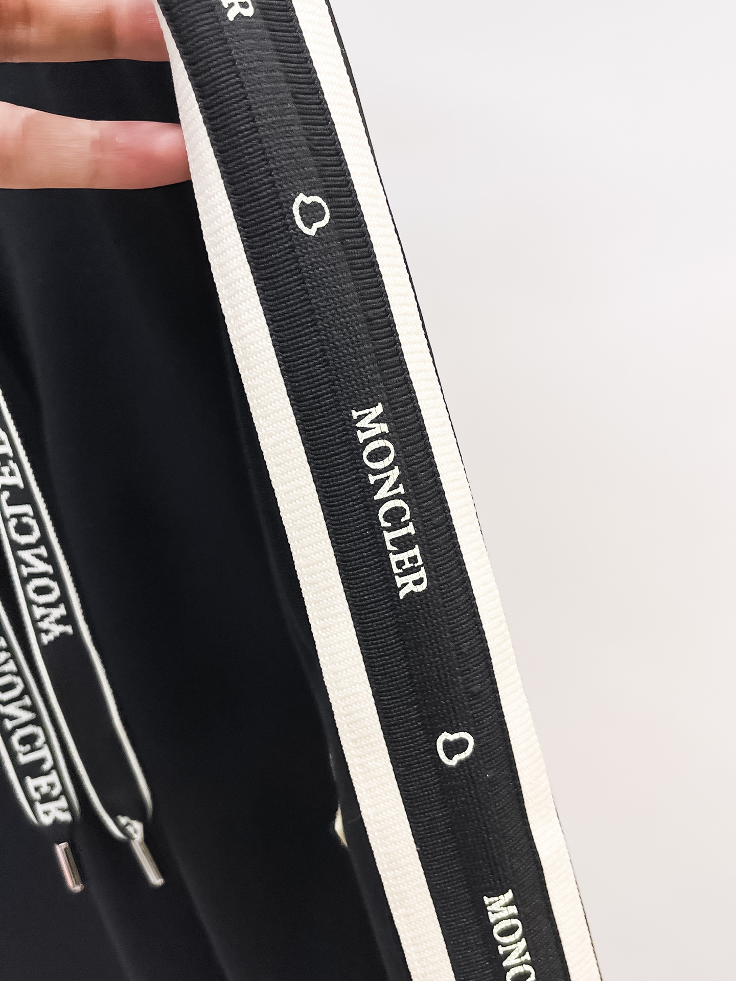 蒙口 顶级货品🐮 🆕2026春夏新款休闲裤！官网同步发售。品牌经典LOGO休闲裤 ，定制面料，舒适度极好