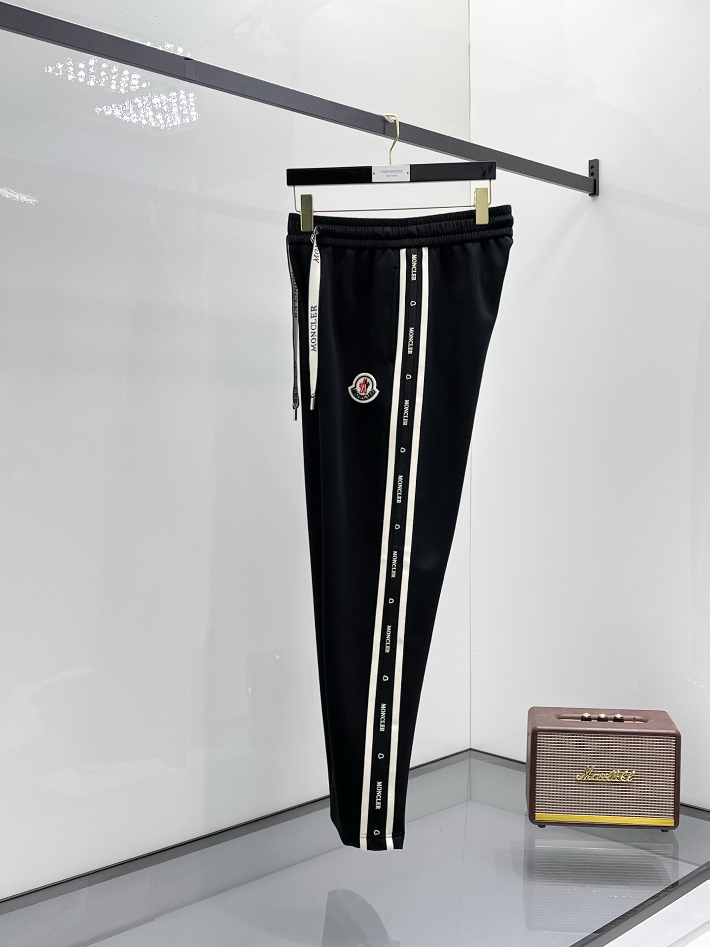 “New Summer Pants: Classic Logo Leisure Pants with Custom Fabrics for Great Comfort” - 图片 2