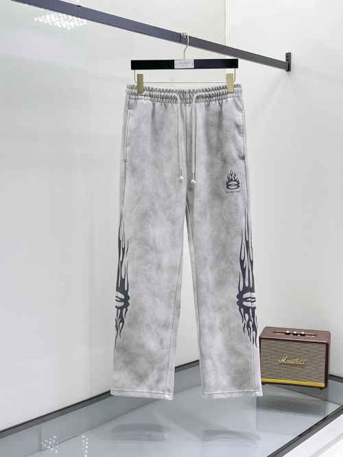 Balenciaga Men's Grey Logo Print Sweatpants Casual Trousers 1 Balenciaga Men's Grey Logo Print Sweatpants Casual Trousers