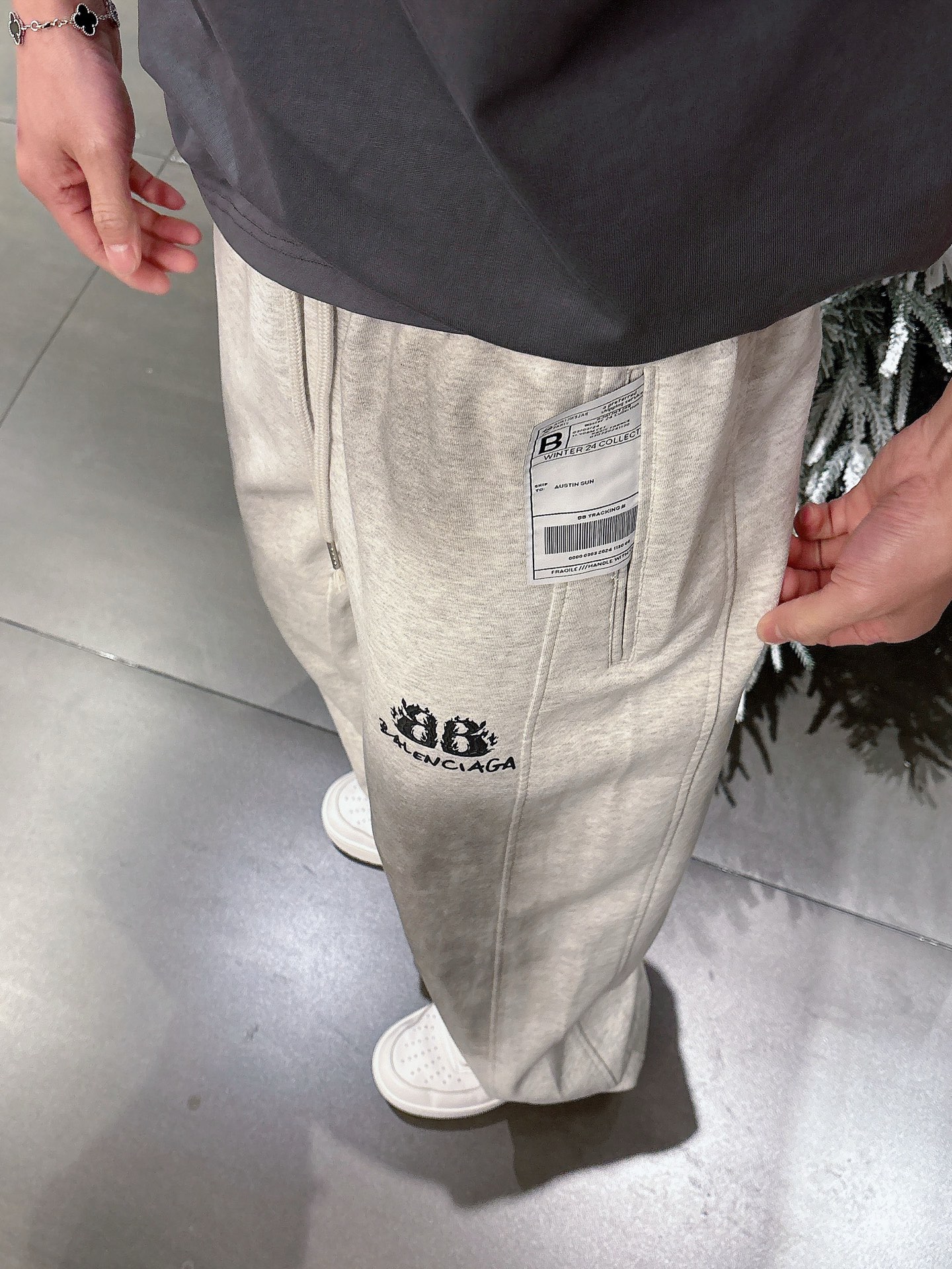 aa.jpg
