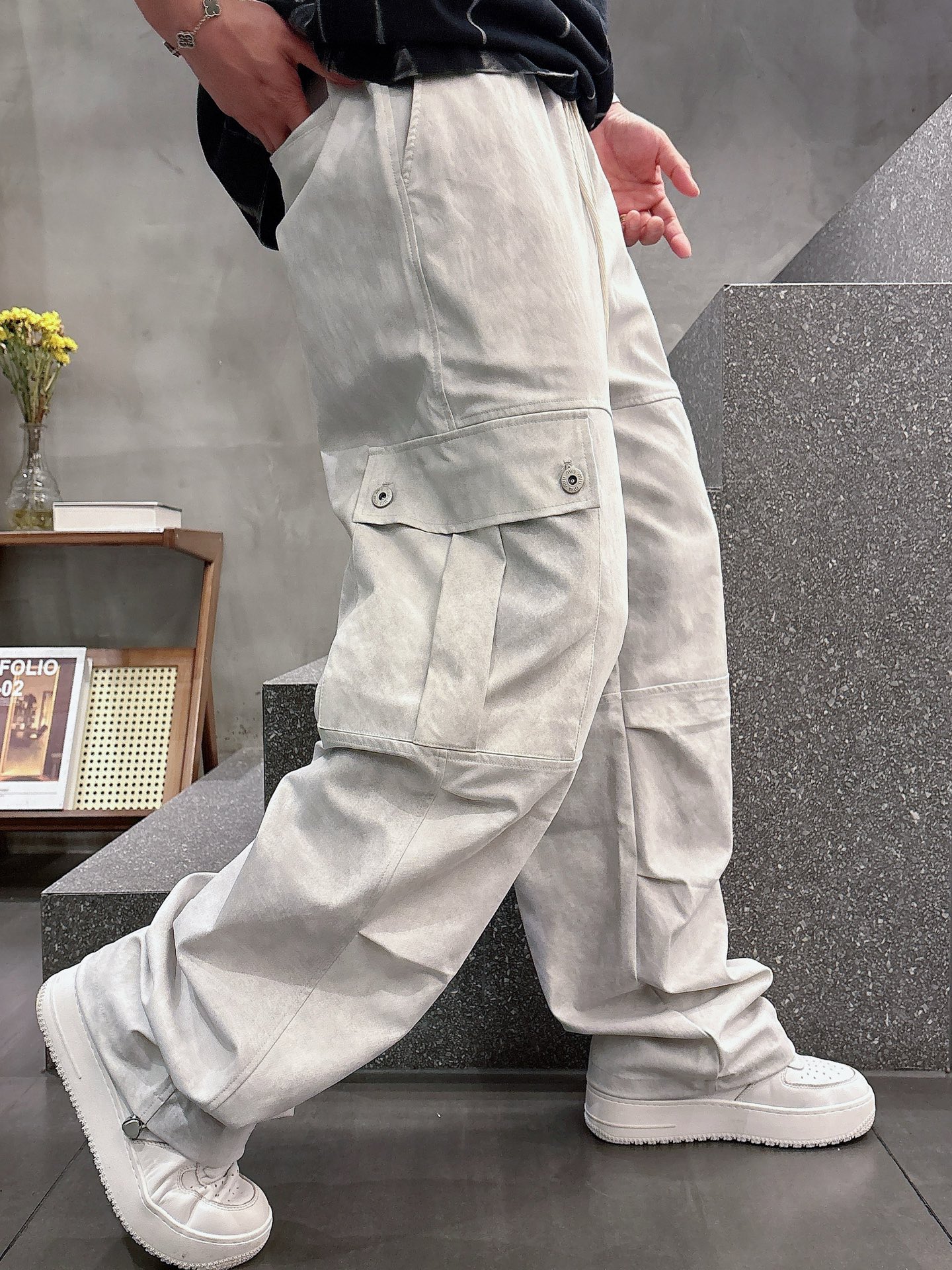 “2025 Spring & Summer New Leisure Pants: P600 MIU Top Product Online” - 图片 3