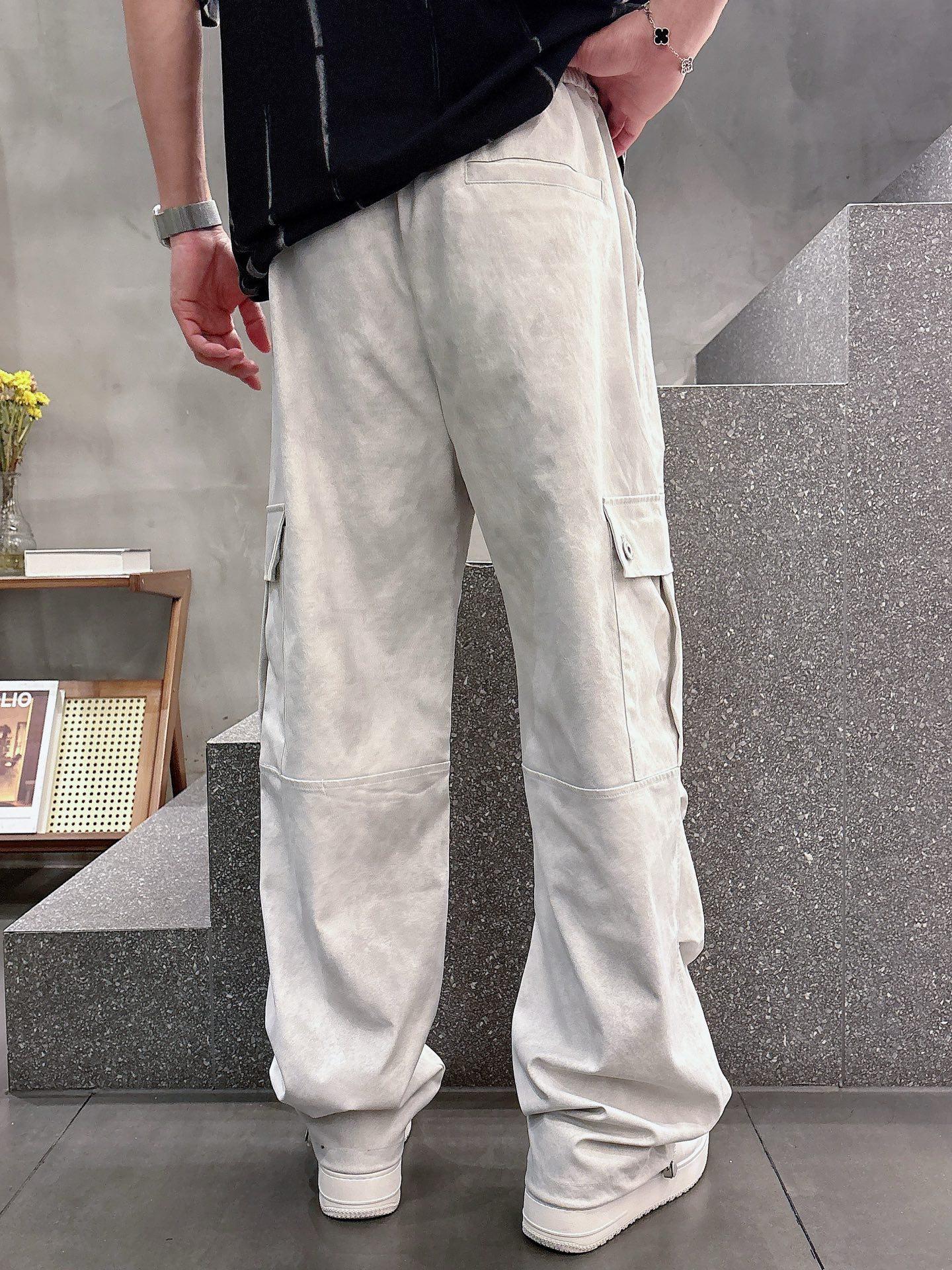“2025 Spring & Summer New Leisure Pants: P600 MIU Top Product Online” - 图片 4