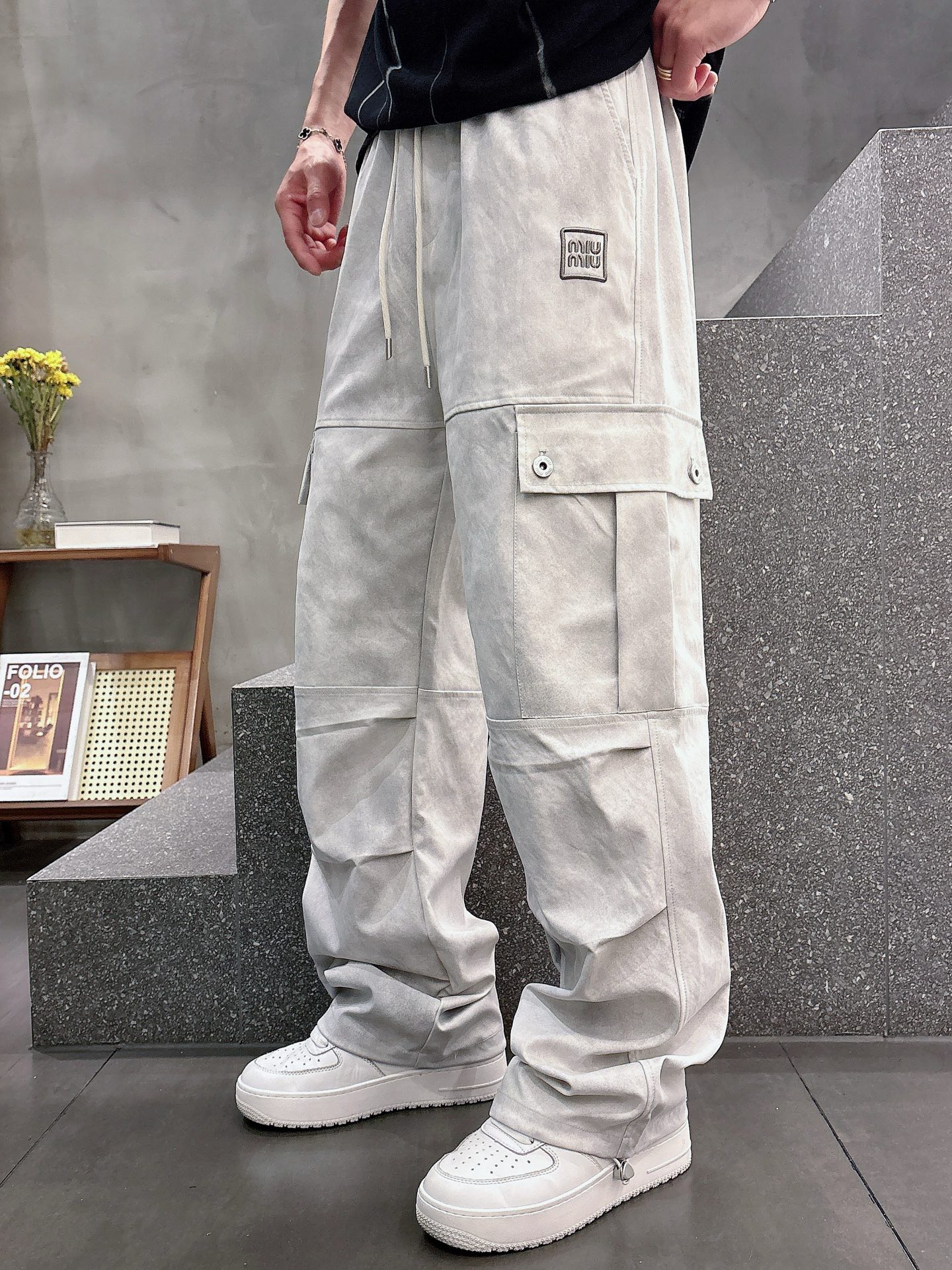 “2025 Spring & Summer New Leisure Pants: P600 MIU Top Product Online” - 图片 6